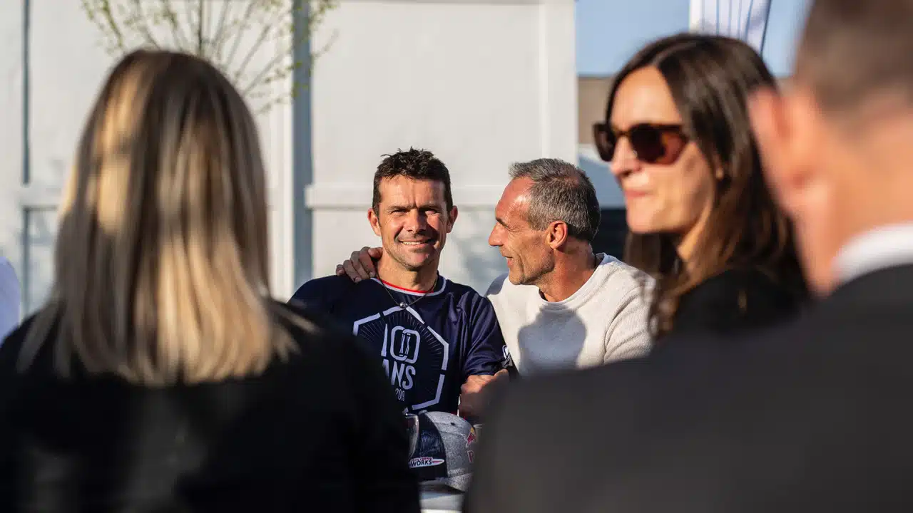 You are currently viewing Cyril Despres relève un nouveau défi avec Mike Horn…