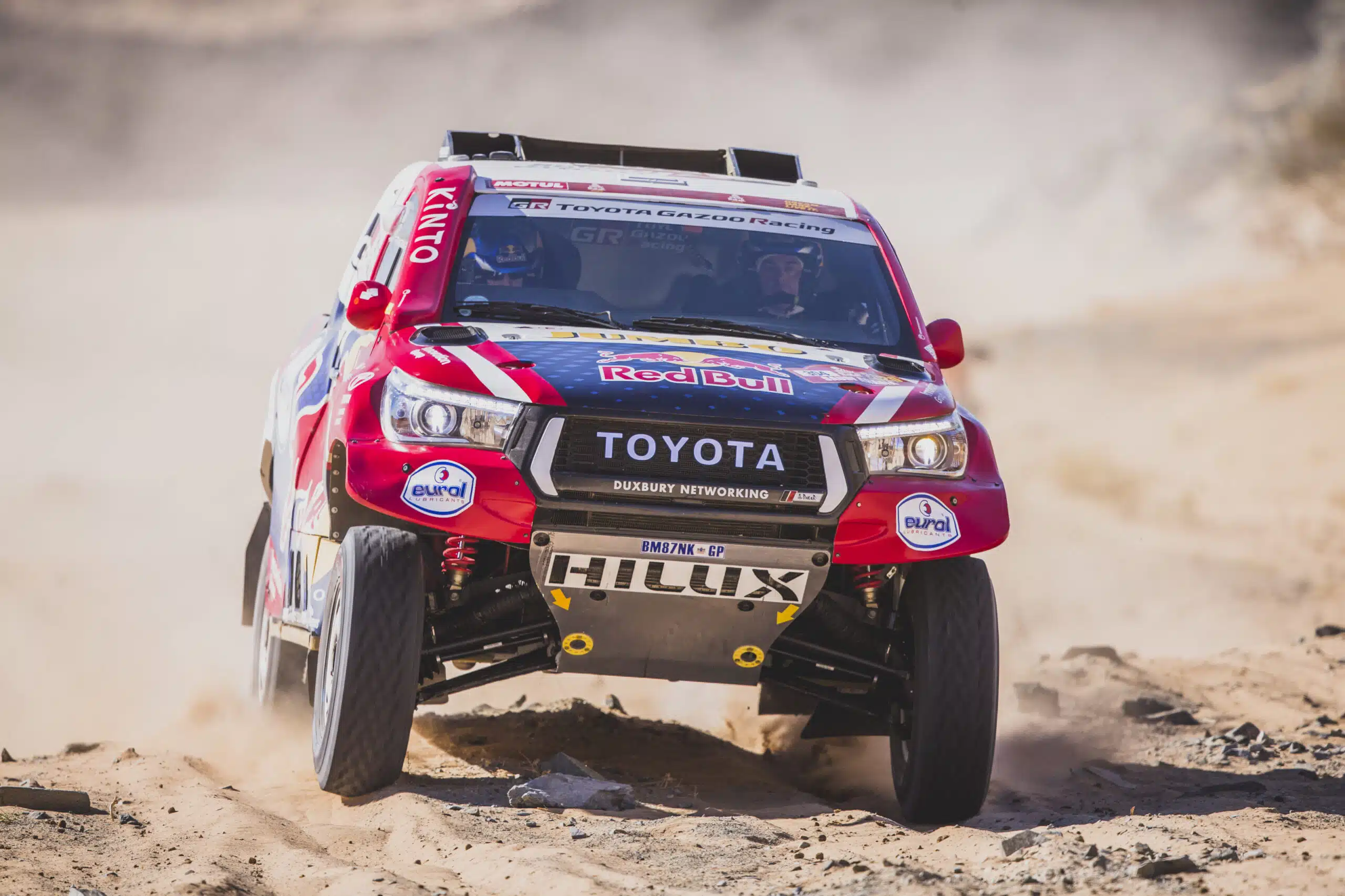 You are currently viewing Giniel De Villiers s’impose, Péterhansel perd du temps…