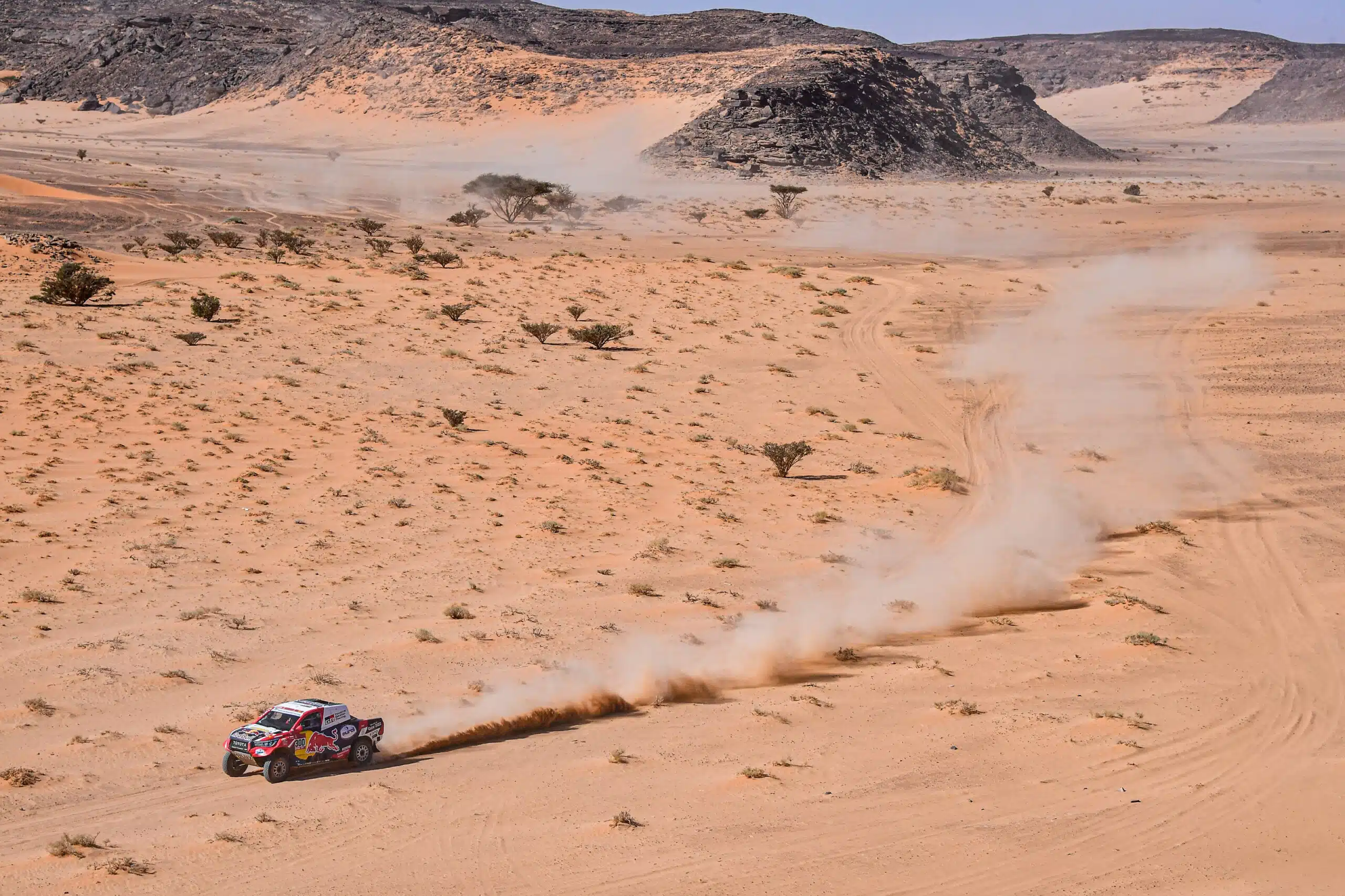 You are currently viewing C&rsquo;est plus serré que jamais sur le Dakar après l&rsquo;étape 9 !