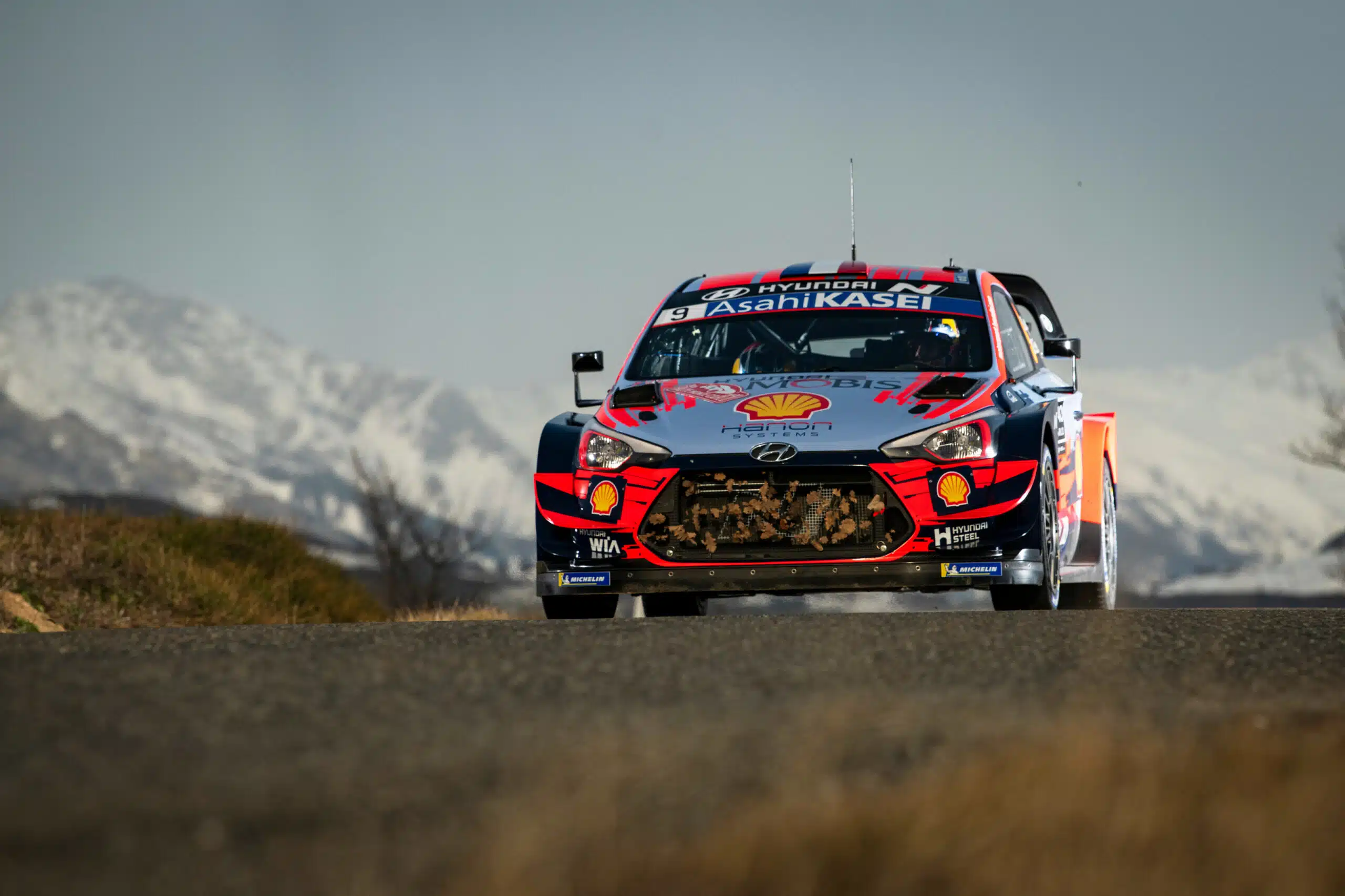 You are currently viewing Monté Carlo : ES7 : Moins de 3 secondes en tête, Loeb gère sa 4 ème place…