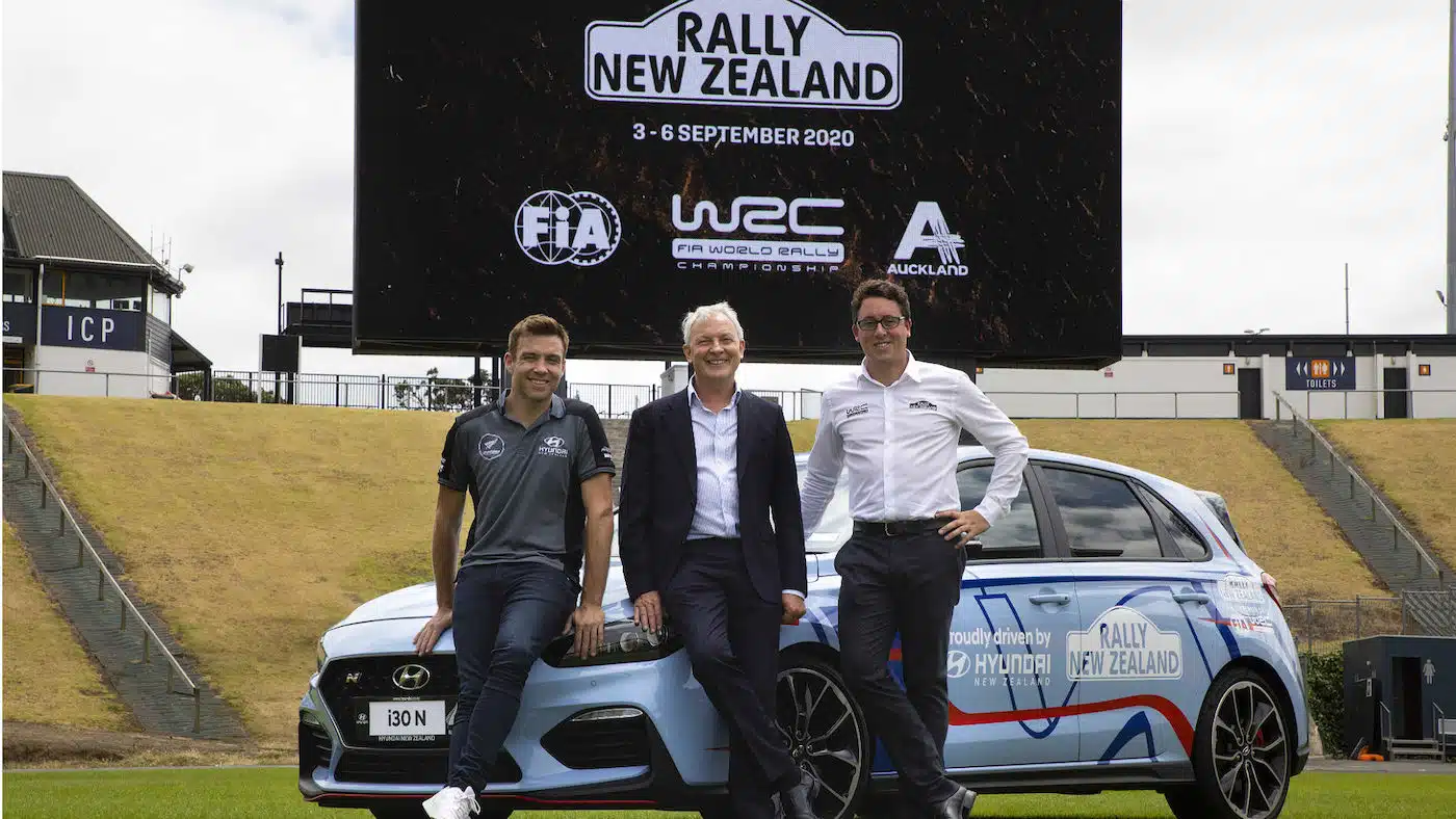 Lire la suite à propos de l’article Une stade pour le rallye de Nouvelle – Zélande