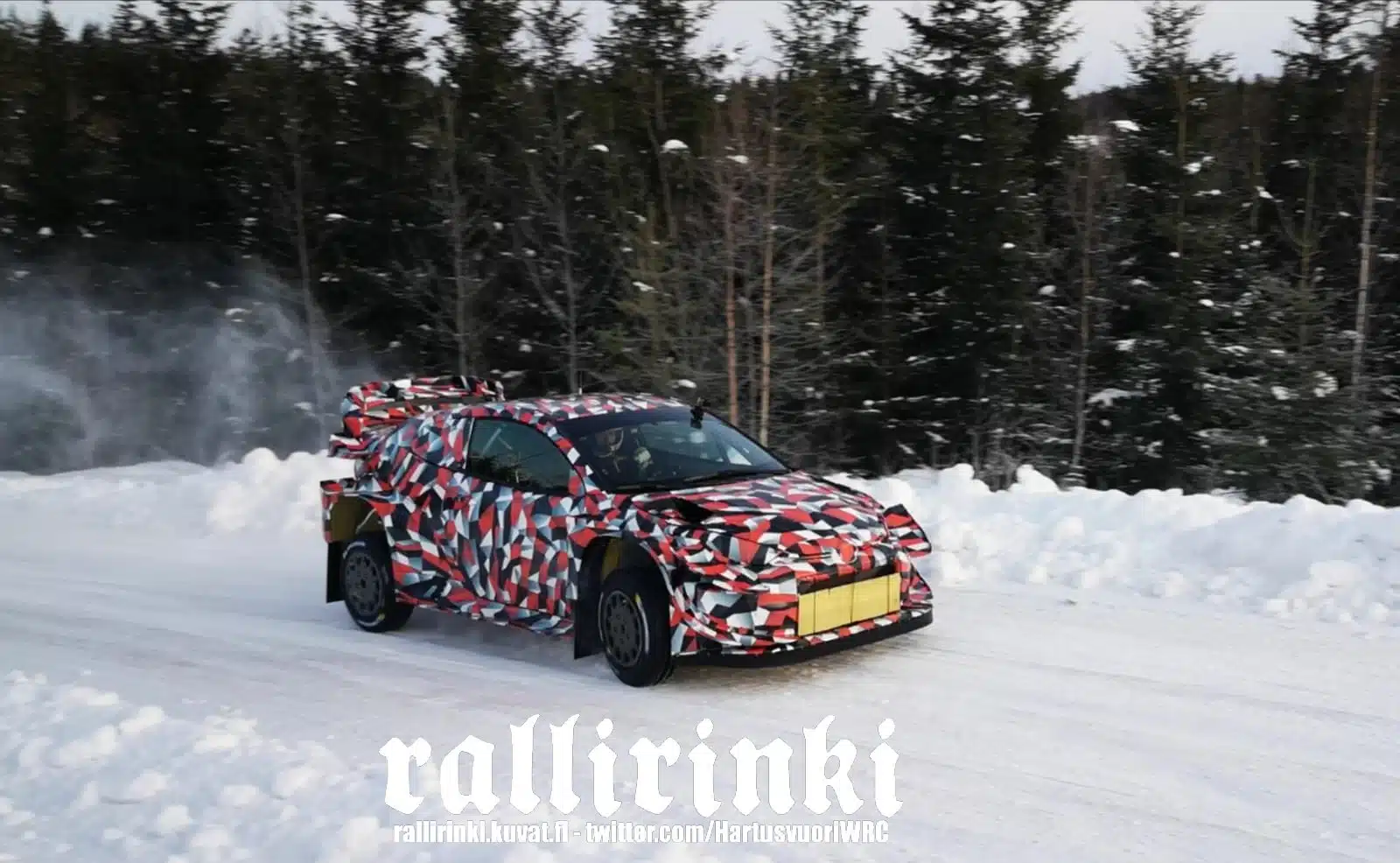 You are currently viewing Premiers tours pour la Yaris WRC version 2021 !