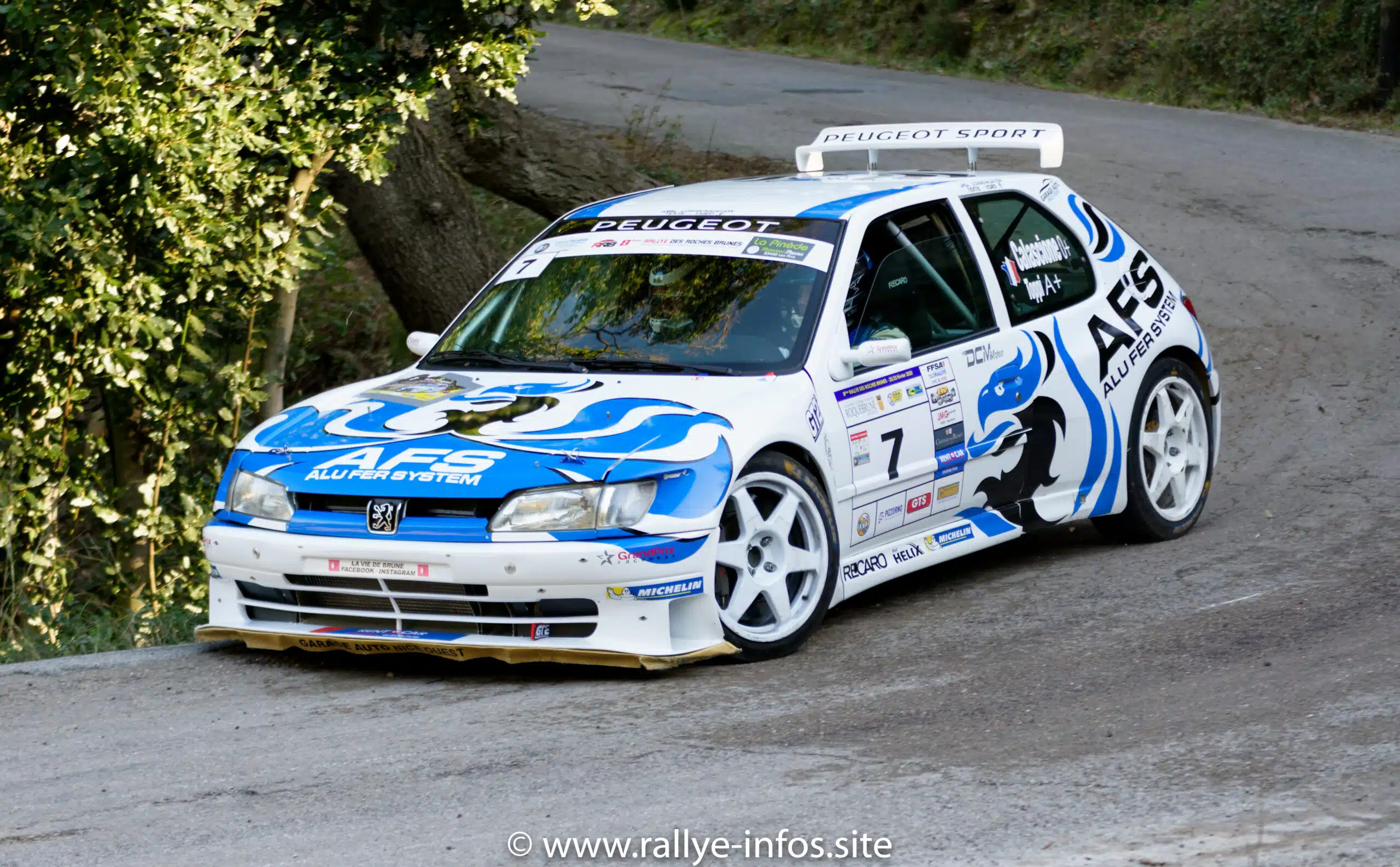 You are currently viewing Fabrice Calascione : « La 306 procure des sensations exceptionnelles et un plaisir de conduite inégalable… »