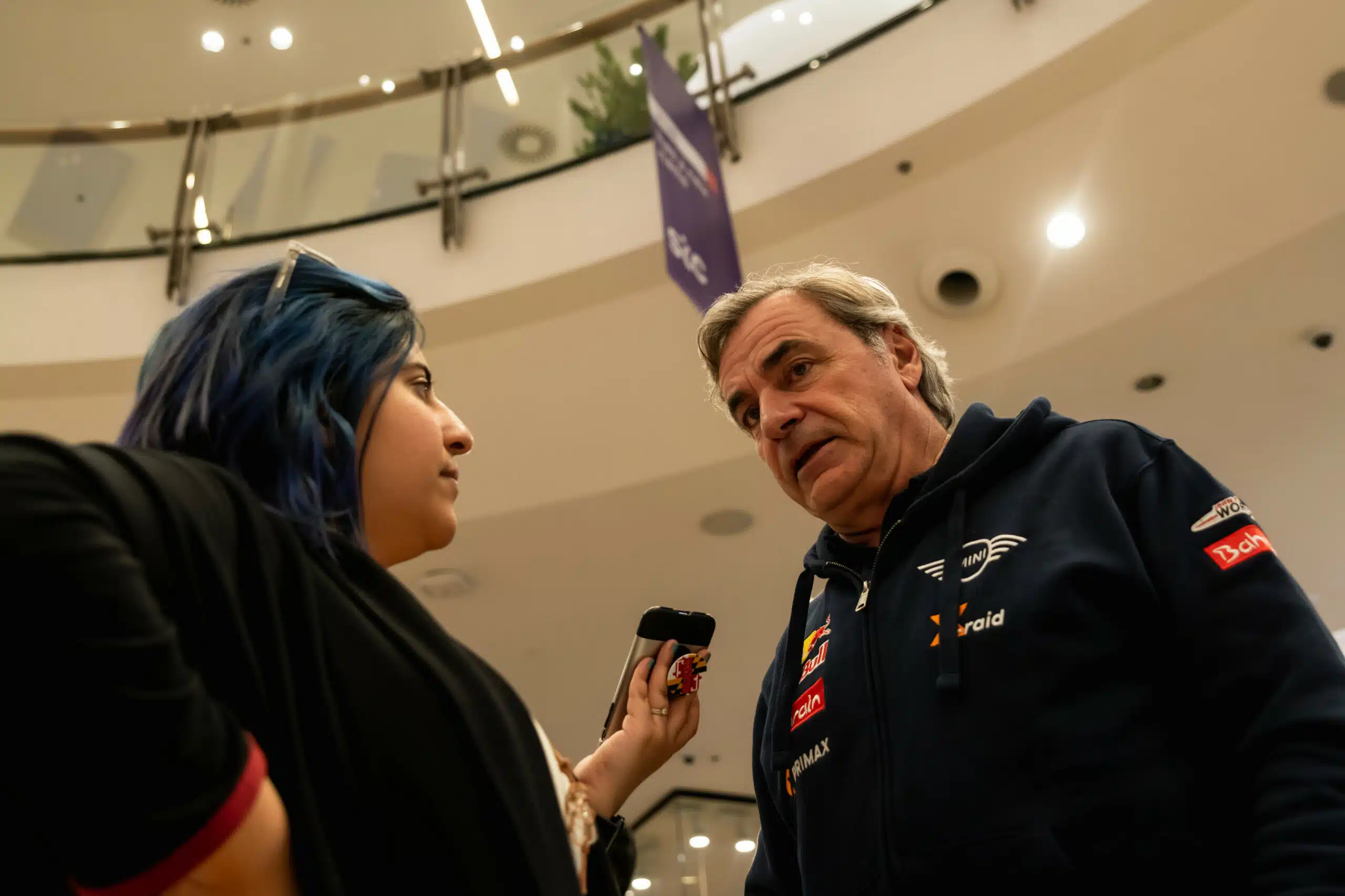 You are currently viewing Carlos Sainz : « Ce sont les vrais héros et je souhaite qu&rsquo;ils soient reconnus en tant que tel. »