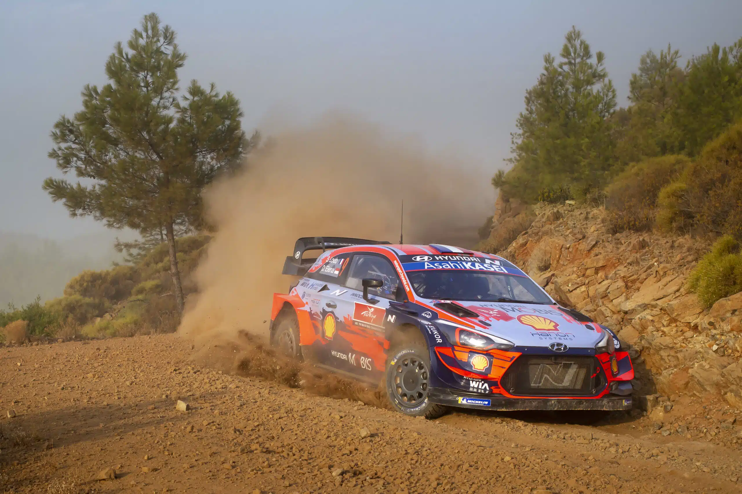 You are currently viewing Sébastien Loeb : « Ce fut une dernière journée difficile… »