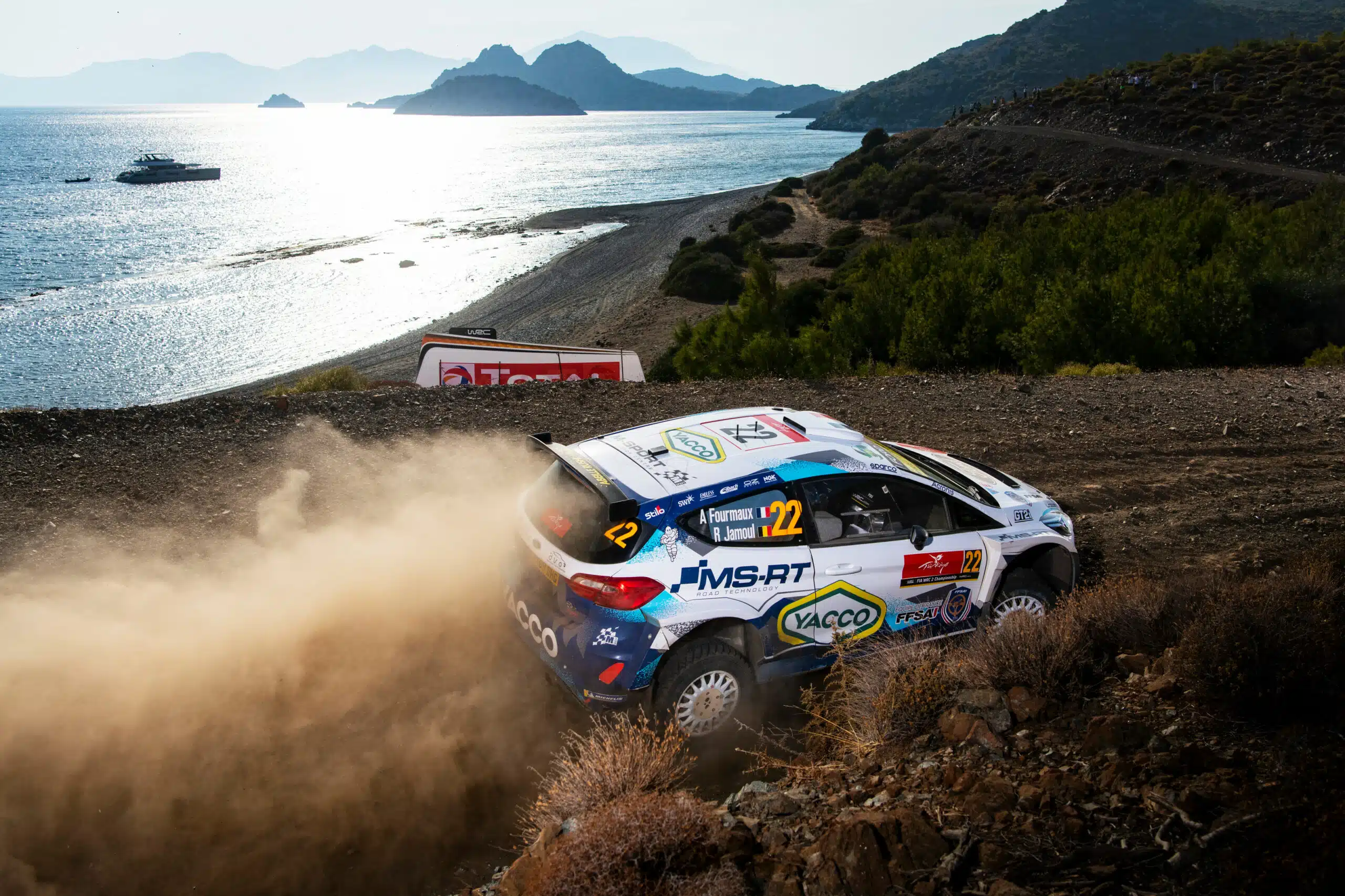 You are currently viewing Direction le Portugal pour Adrien Fourmaux…