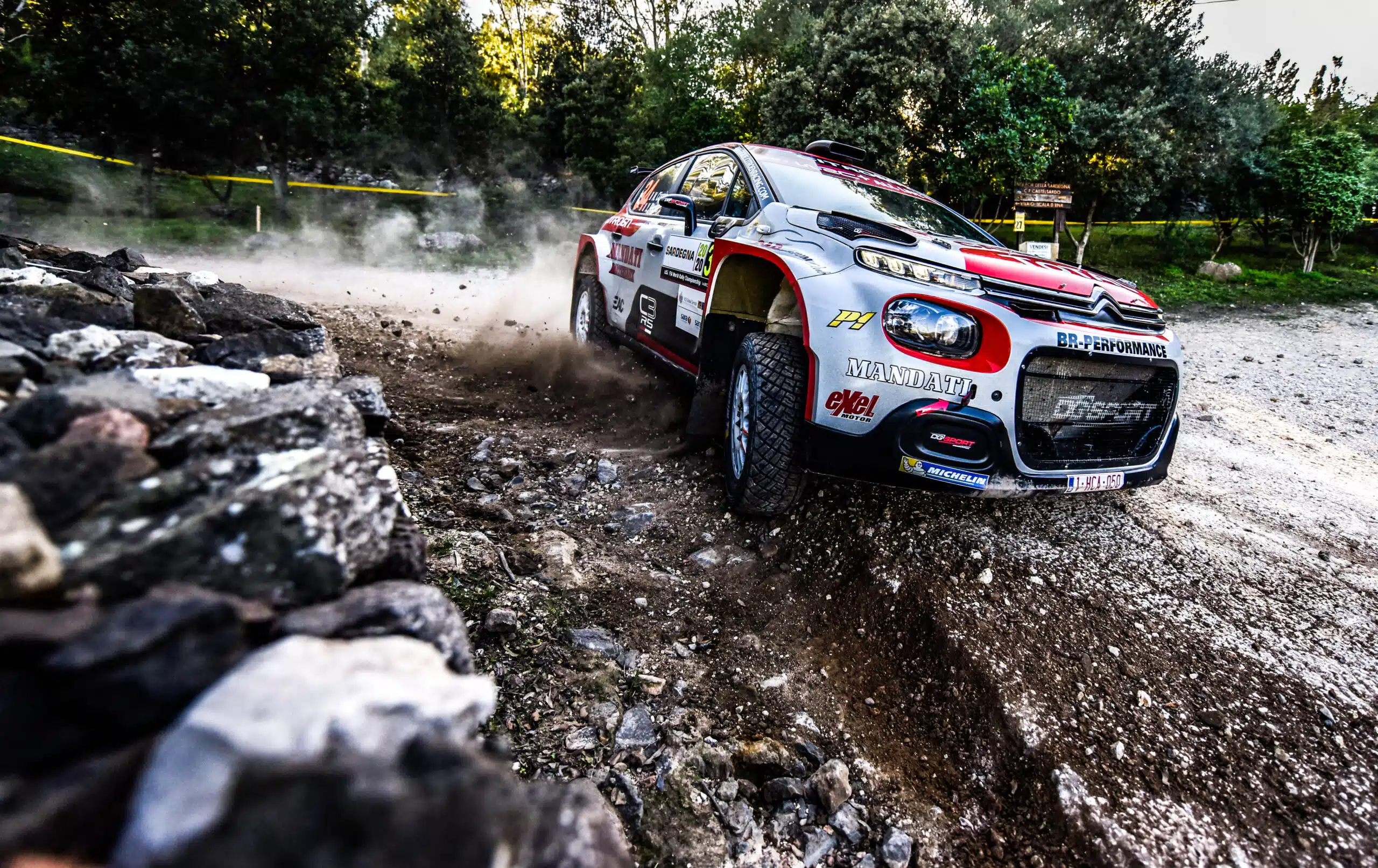 You are currently viewing La C3 R5 a été rapide mais a manqué de fiabilité en Sardaigne…