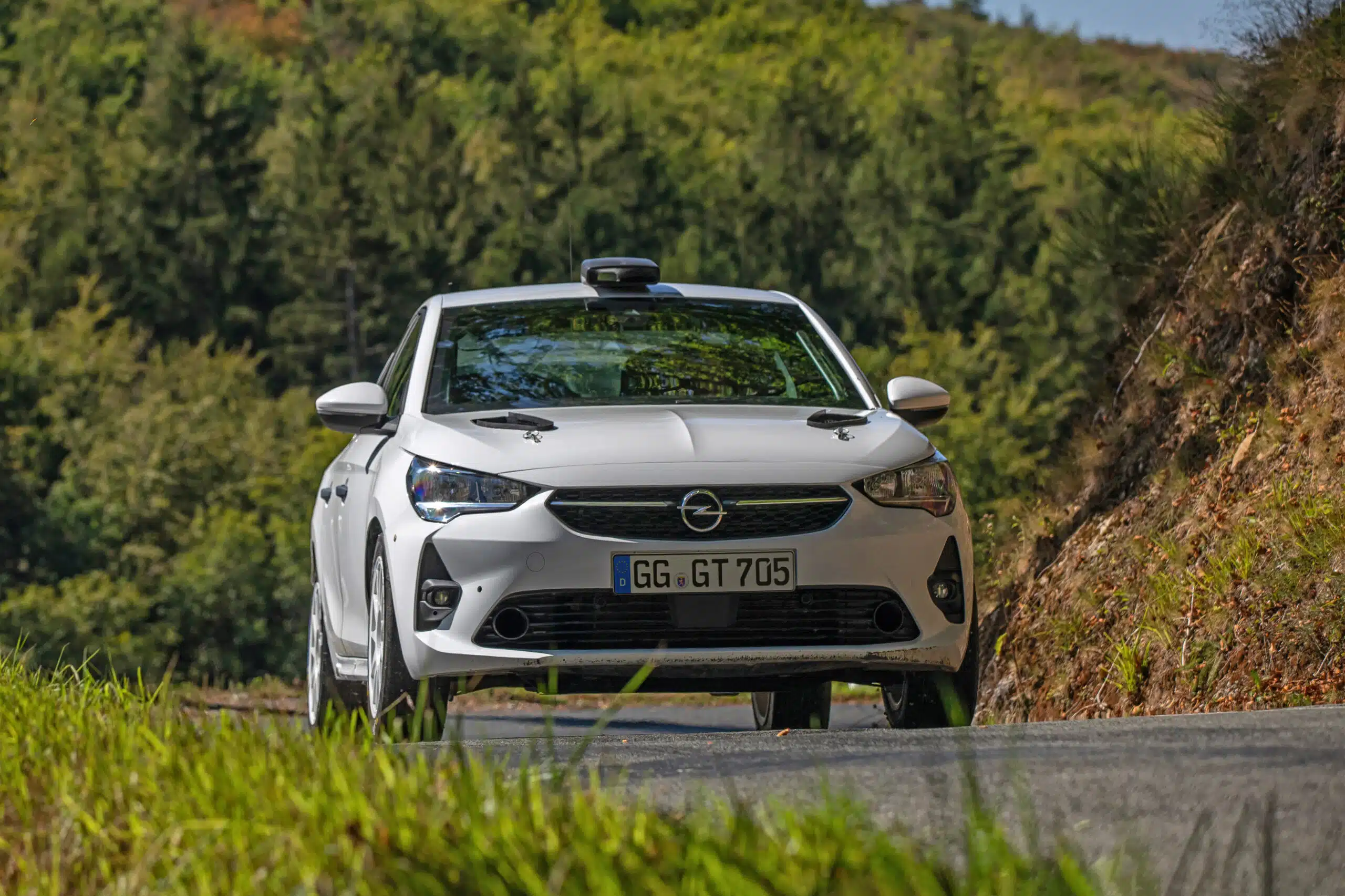 Lire la suite à propos de l’article L’Opel Corsa Rally4 sur la ligne de départ