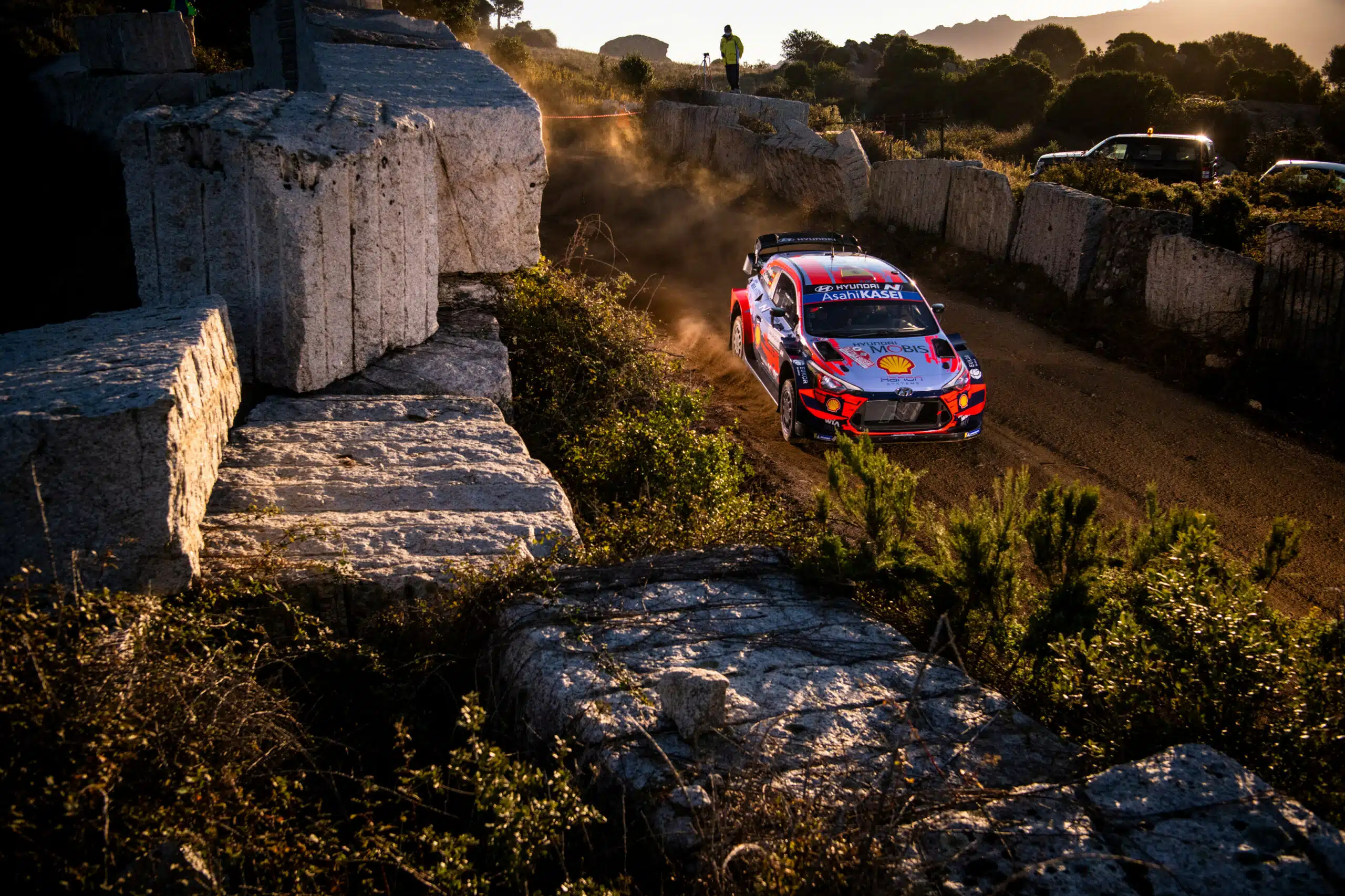 Lire la suite à propos de l’article Rallye de Sardaigne ES7 en cours…