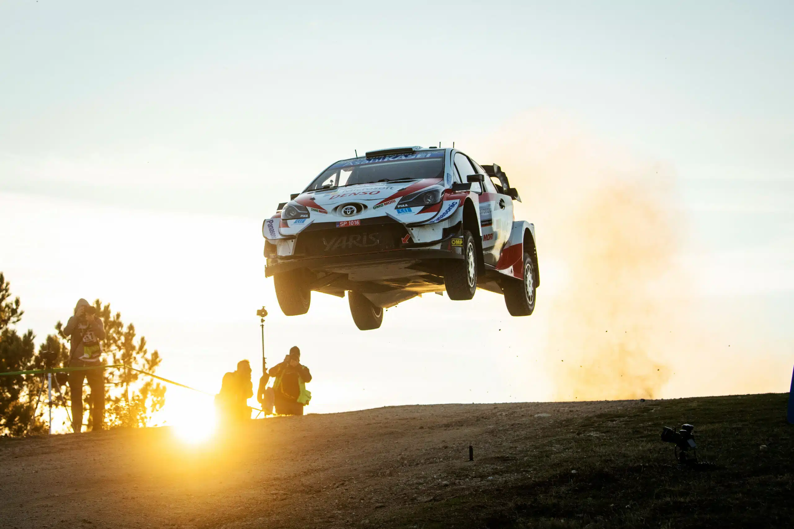 You are currently viewing Sébastien Ogier : « La troisième place ne montre peut-être pas la performance que nous avons eue ici… »