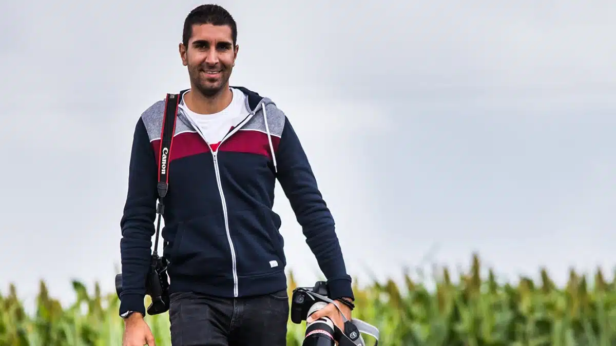 Lire la suite à propos de l’article Bastien Roux : « Ce qui me plait c’est le côté vraiment aventurier dans la photo de rallye… »