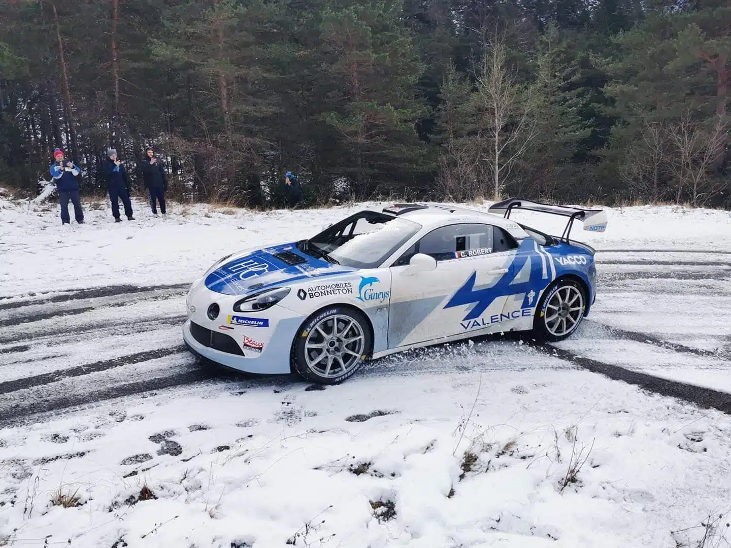You are currently viewing Cédric Robert découvre l&rsquo;Alpine sous la neige…