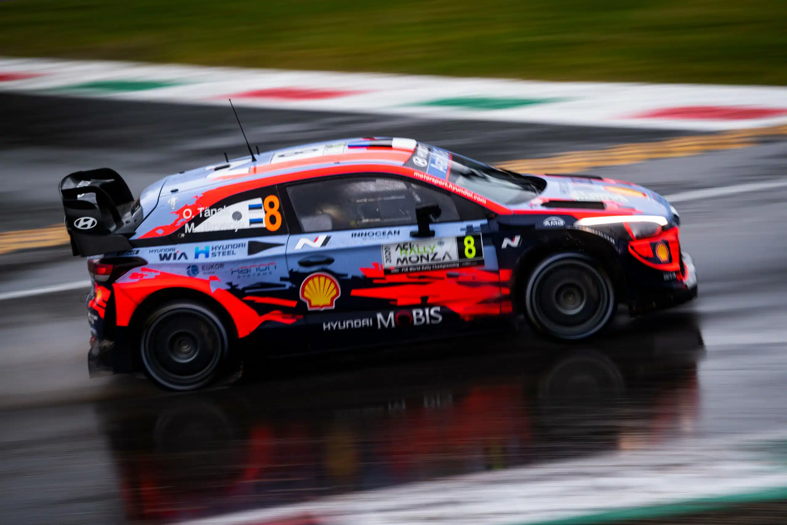 Lire la suite à propos de l’article ACi Monza ES 9 : Magnifique Evans qui prend la tête dans cette ES, Ogier leader !