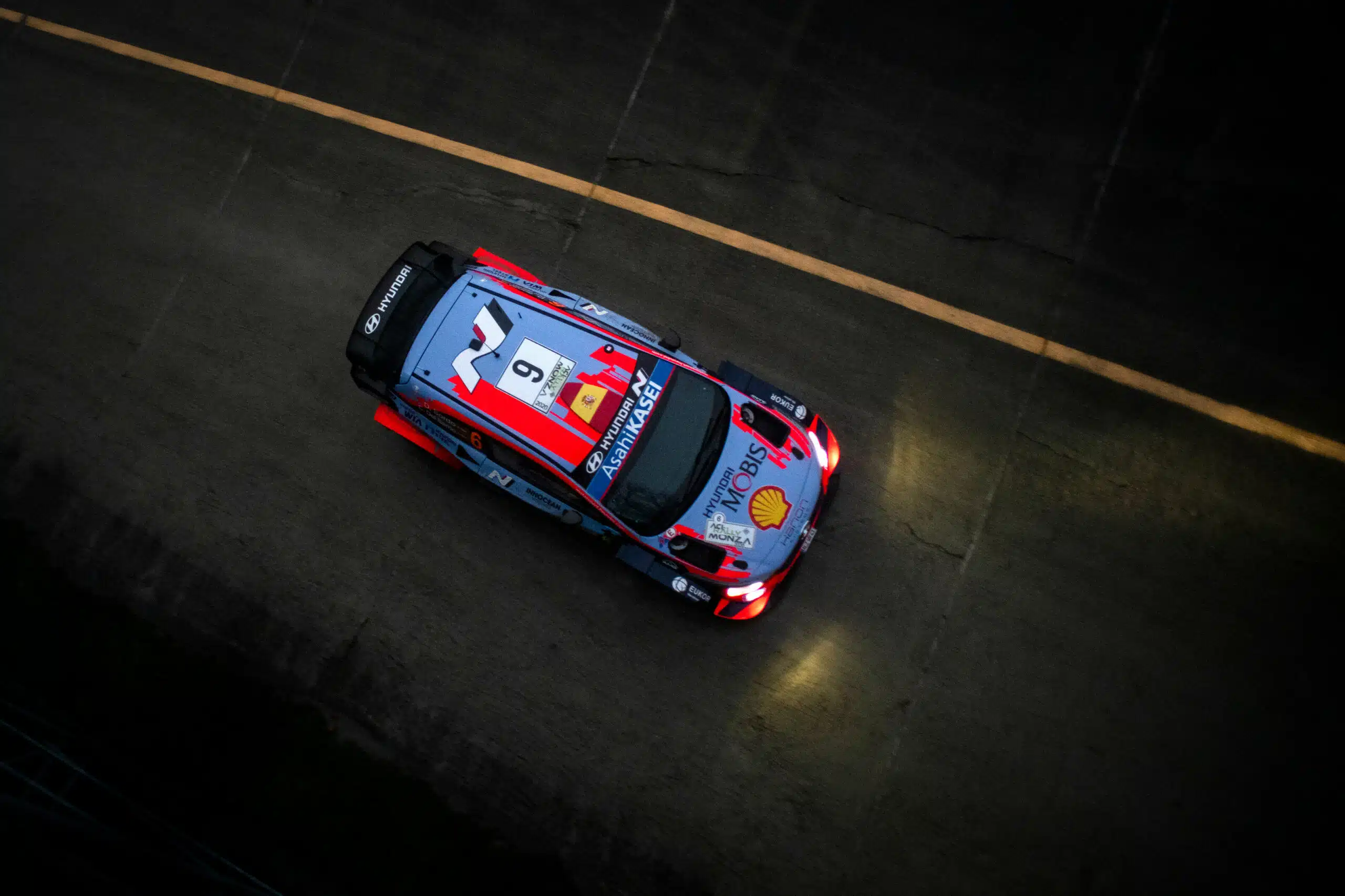 Lire la suite à propos de l’article ACi Monza ES 7 : Ogier tape du poing sur la table !