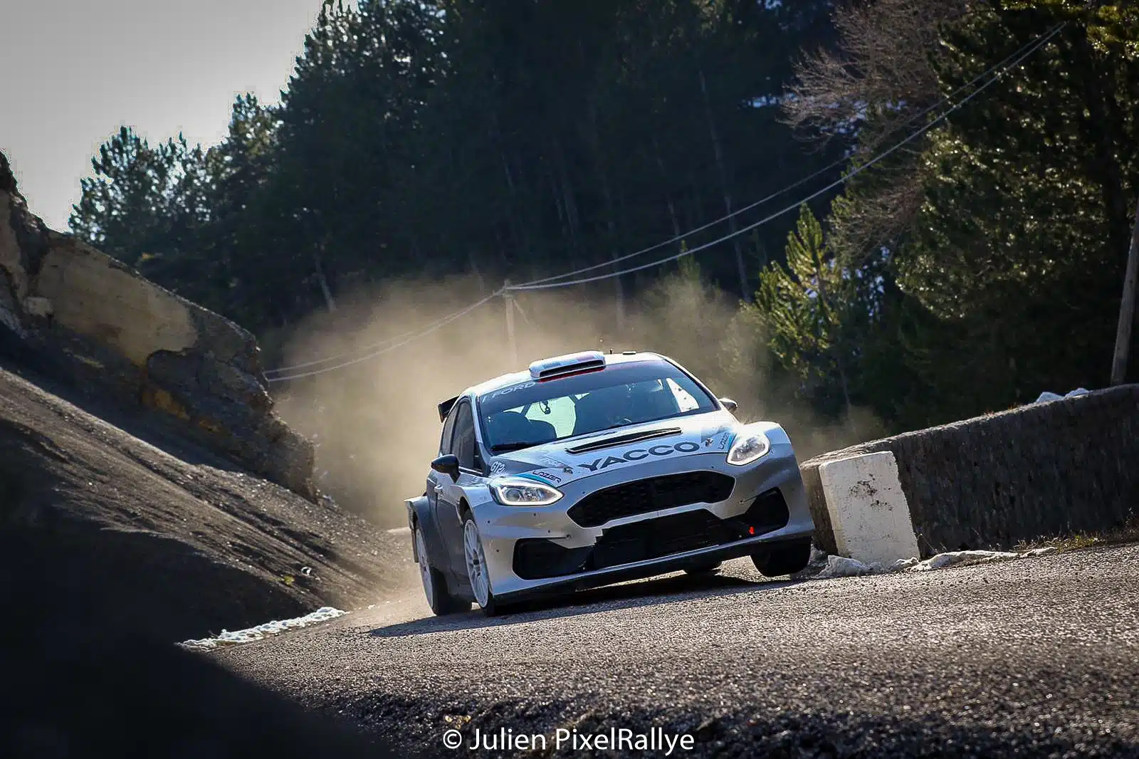 You are currently viewing Adrien Fourmaux en tests…