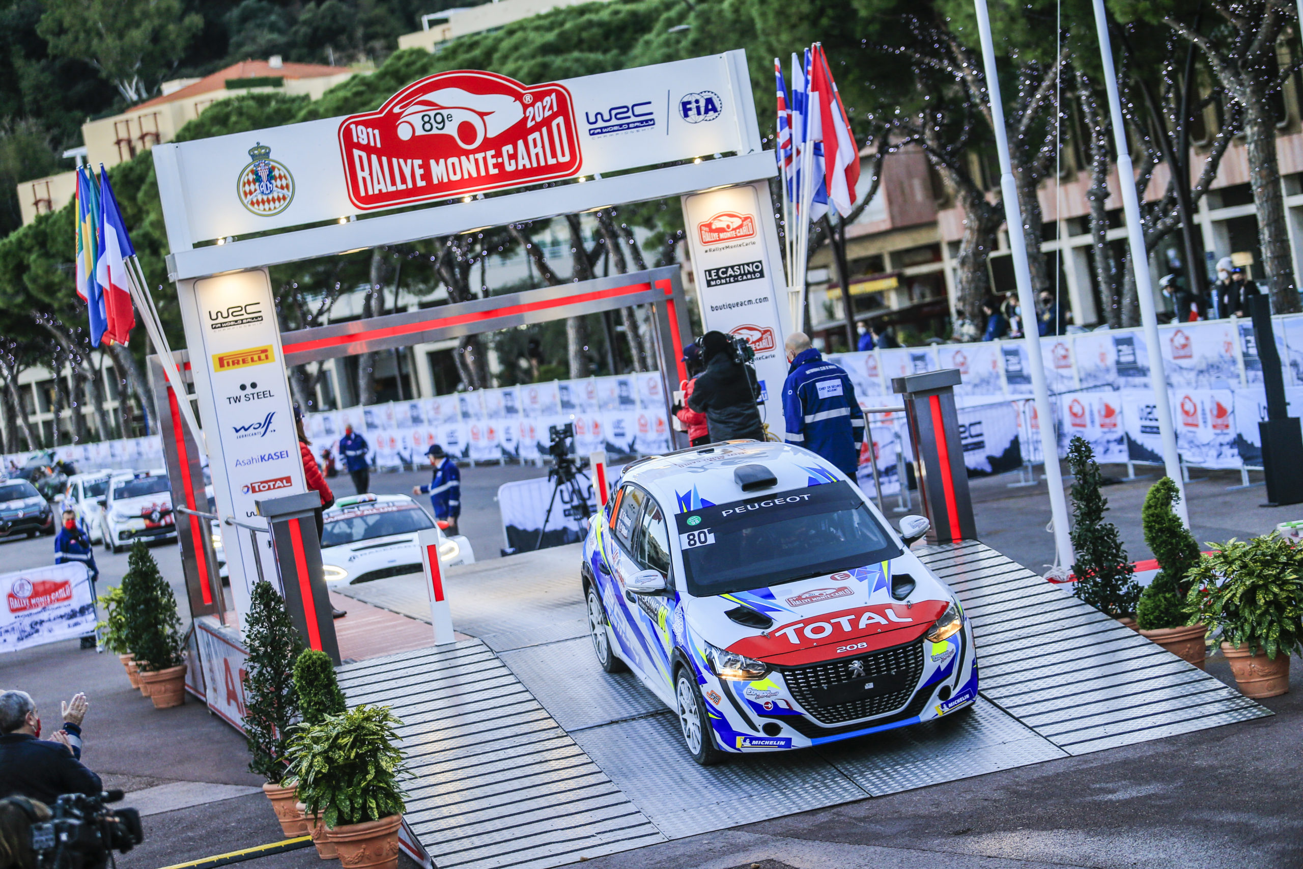You are currently viewing Belles performances pour la Peugeot 208 Rally 4 au Monté Carlo !