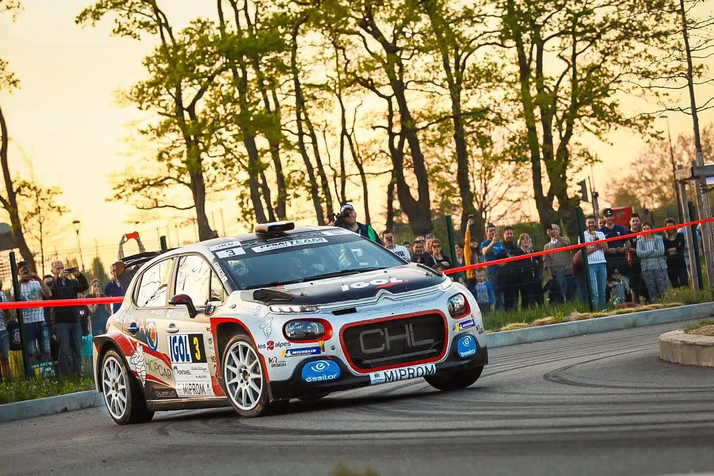 Lire la suite à propos de l’article L’horizon s’assombrit pour le Charbo !