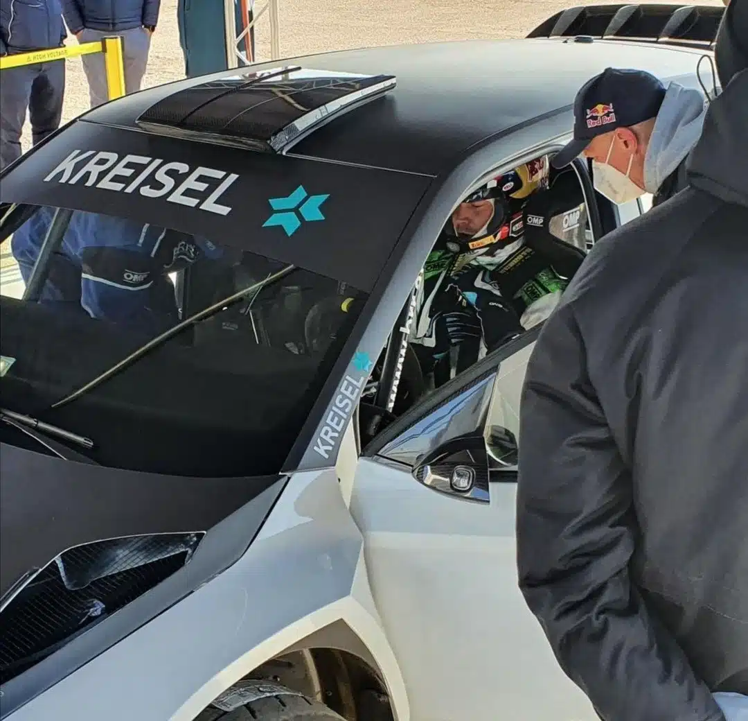 You are currently viewing Andreas Mikkelsen s’est essayé au RallyCross…