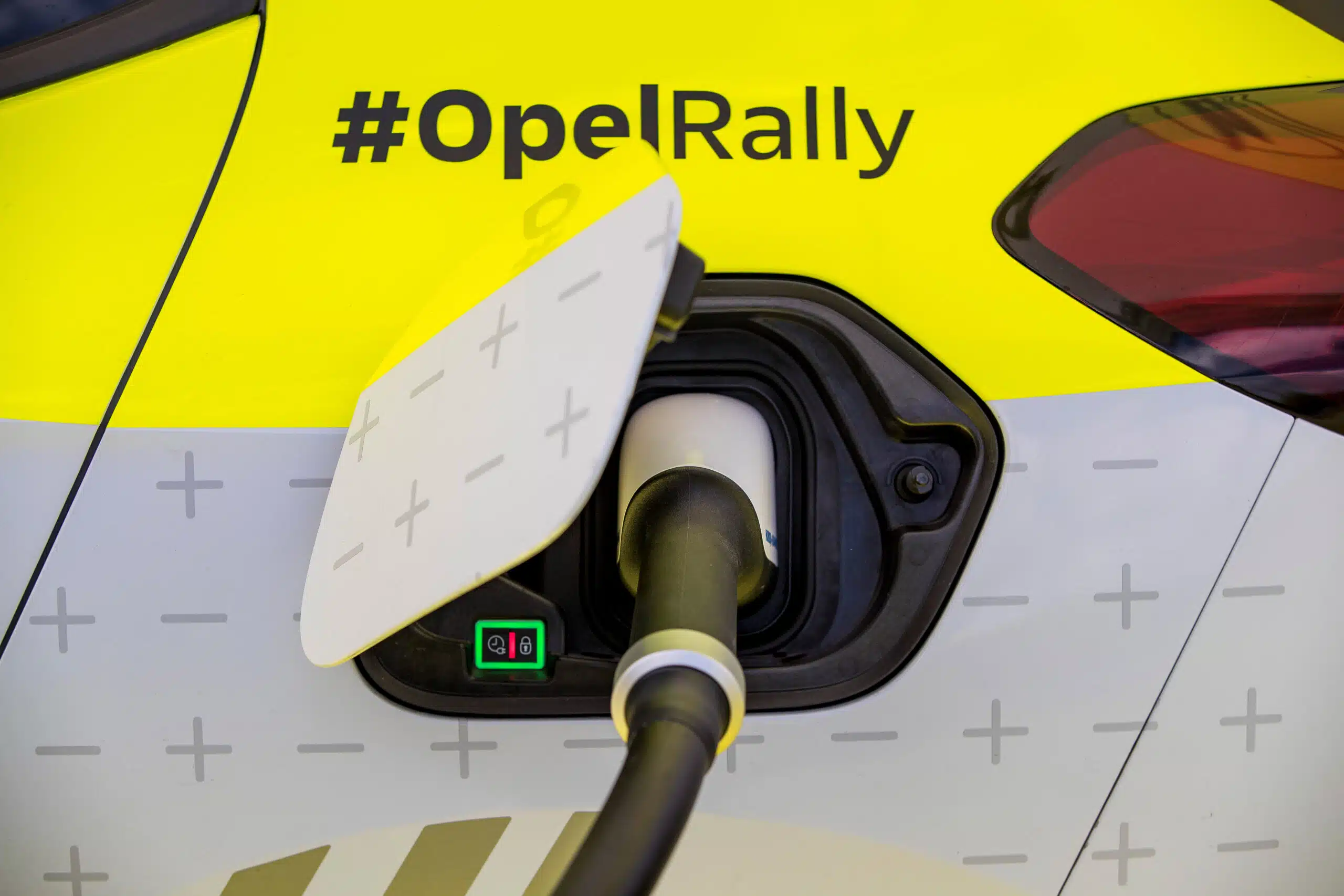 Lire la suite à propos de l’article L’Opel e-Rally Cup fait étape au Mont Blanc…