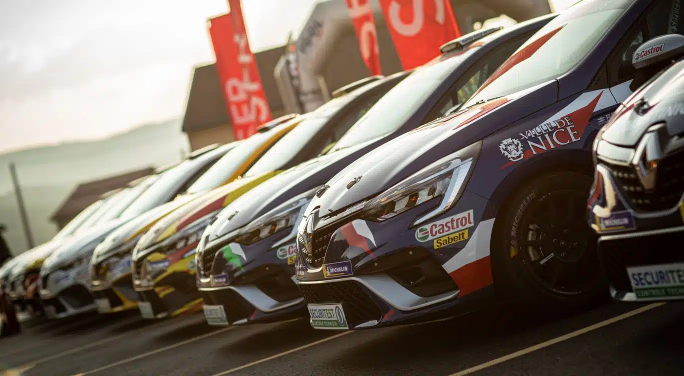 Lire la suite à propos de l’article Clio Trophy France Terre ouvre sa saison…