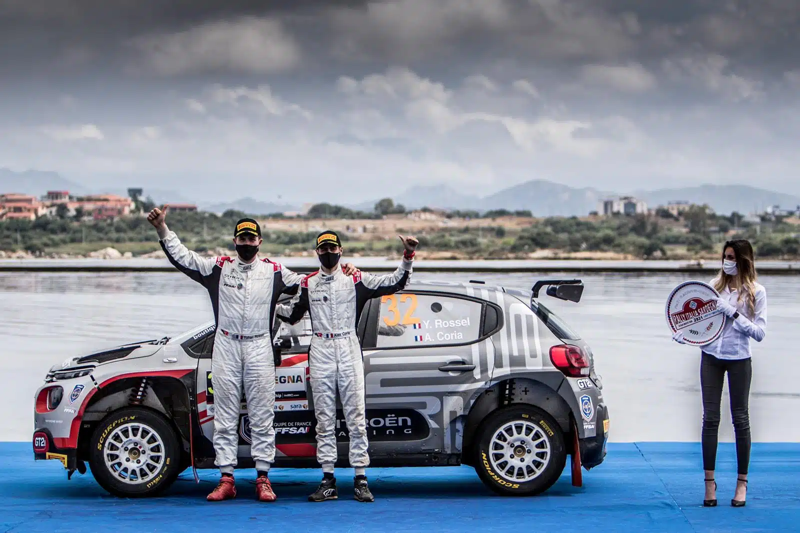 Lire la suite à propos de l’article Ostberg et Rossel font briller la C3 Rally 2 en Sardaigne !