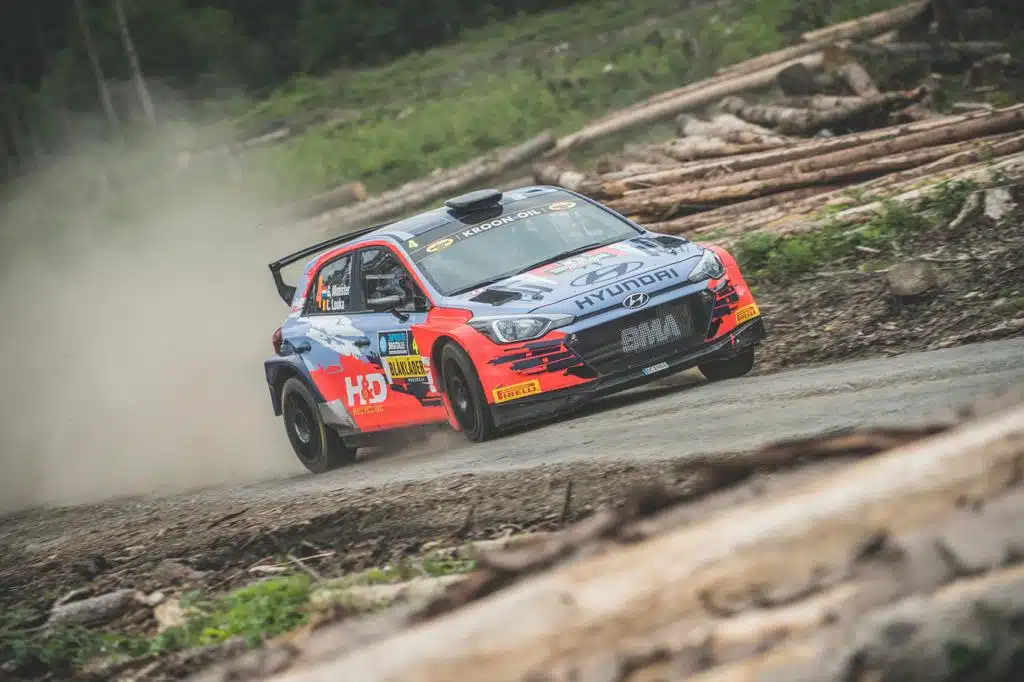 Lire la suite à propos de l’article Ghislain de Mévius leader après la boucle 1