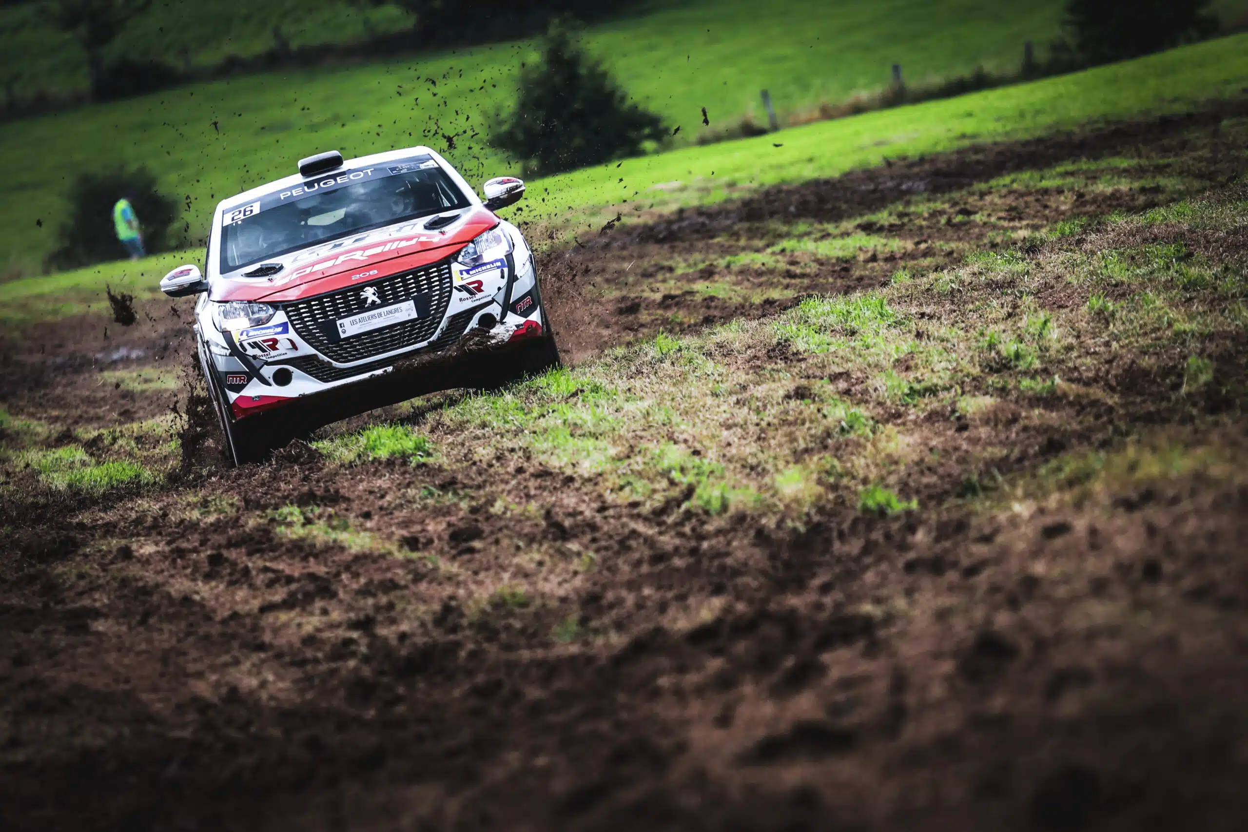 You are currently viewing Championnat de France des Rallyes Terre 2022 : Calendrier !