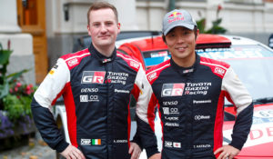 Lire la suite à propos de l’article En 2022, Katsuta pilotera une saison complète en Yaris hybride WRC Rally 1 !