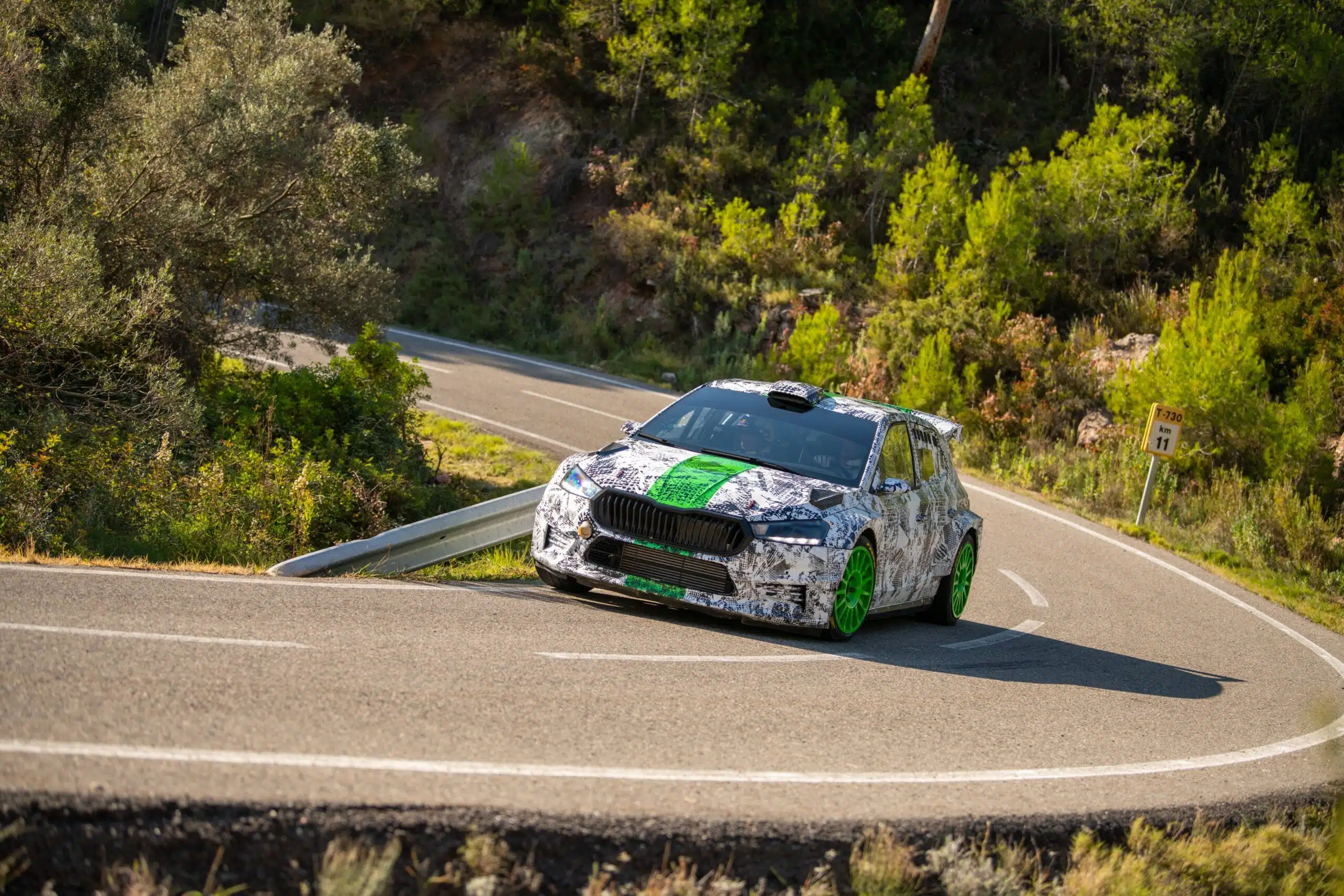 Lire la suite à propos de l’article Skoda dévoile les évolutions aérodynamiques de sa nouvelle Fabia Rally 2 !