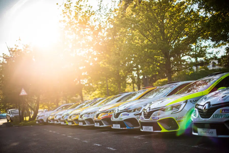 Lire la suite à propos de l’article Les Clio Trophy France Asphalte et Terre font le plein