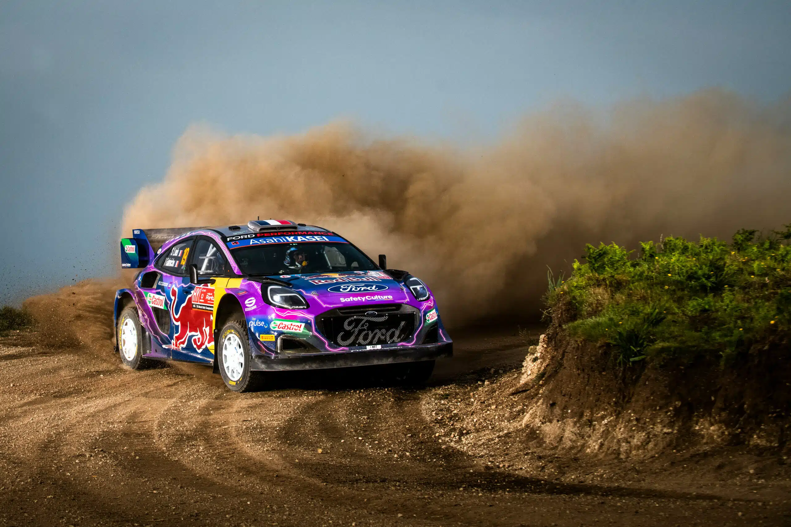 Lire la suite à propos de l’article Sébastien Loeb espère être présent sur une ou deux manches en plus !