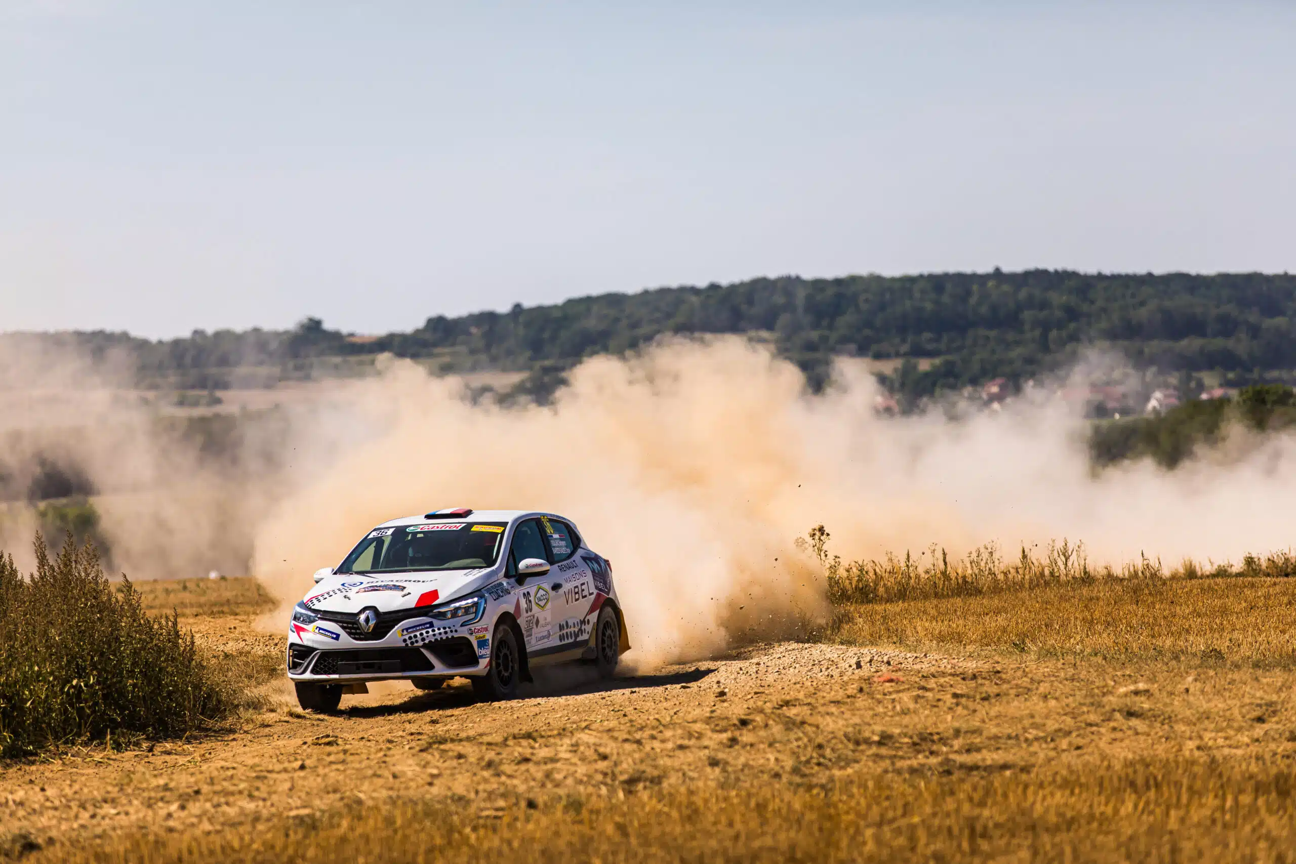 Lire la suite à propos de l’article La course au titre s’accélère en Lozère !