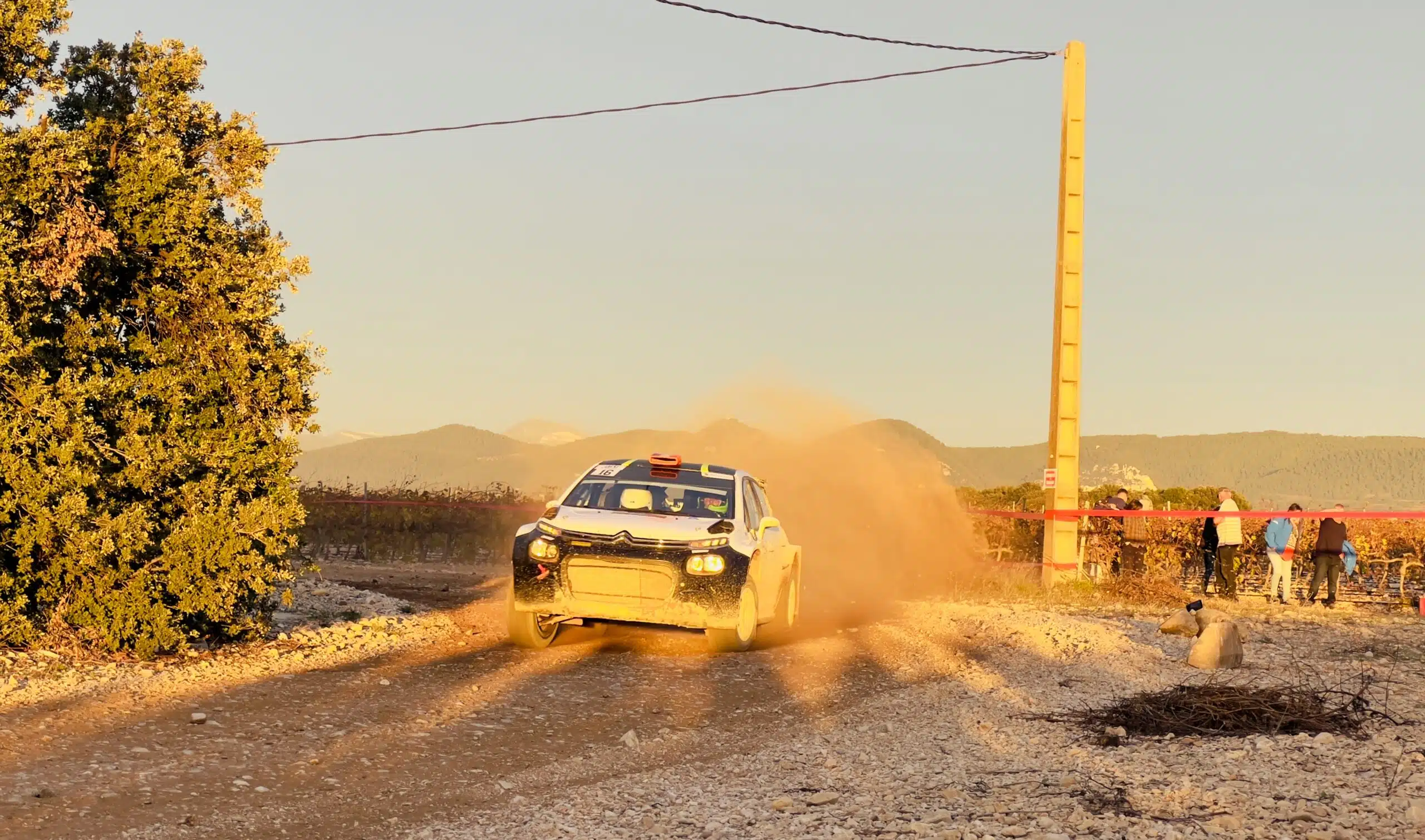 Lire la suite à propos de l’article Le Rallye du Vaucluse 2022 referme superbement le Championnat…