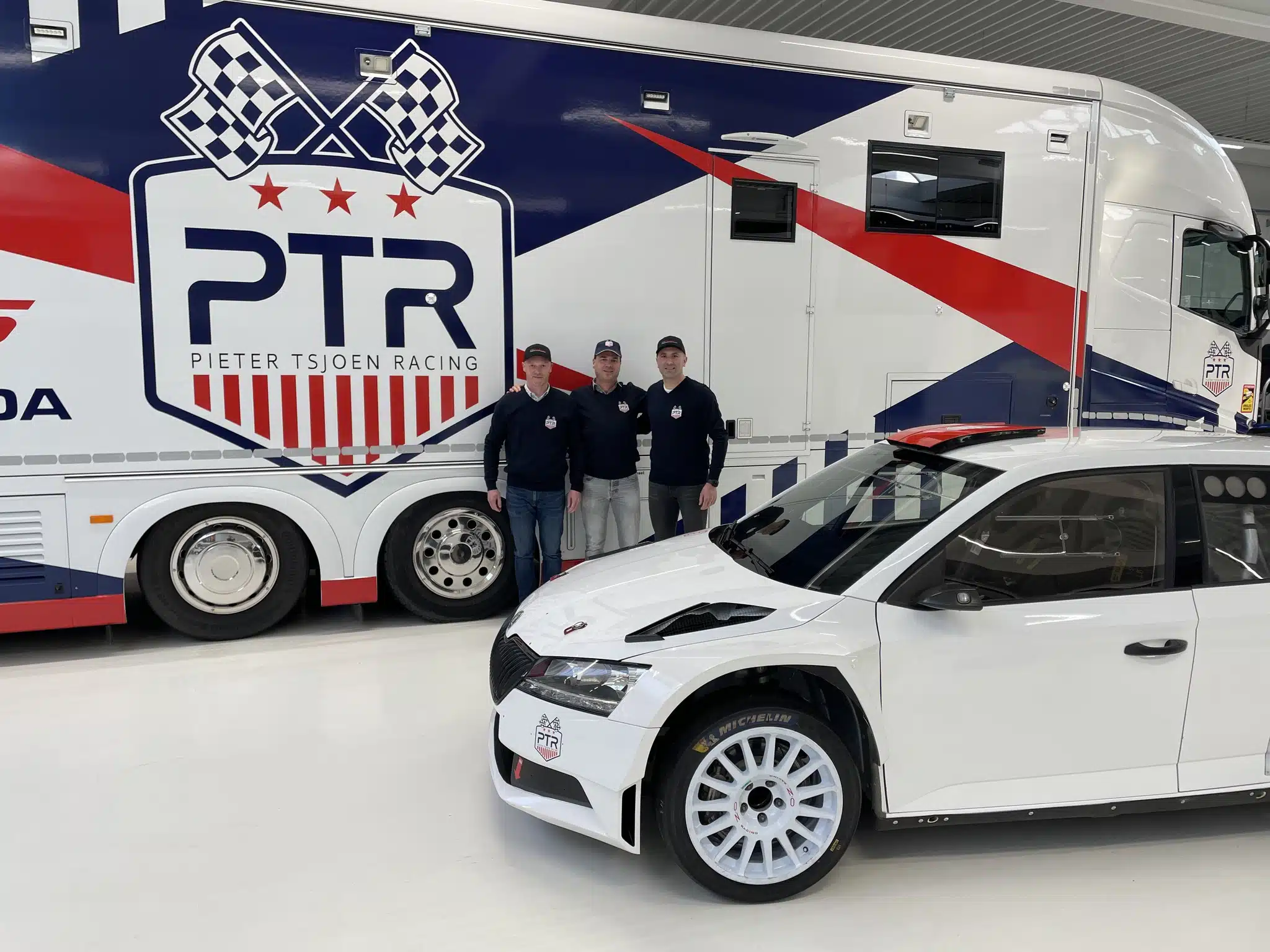 Lire la suite à propos de l’article Adrian Fernémont rejoint le Pieter Tsjoen Racing