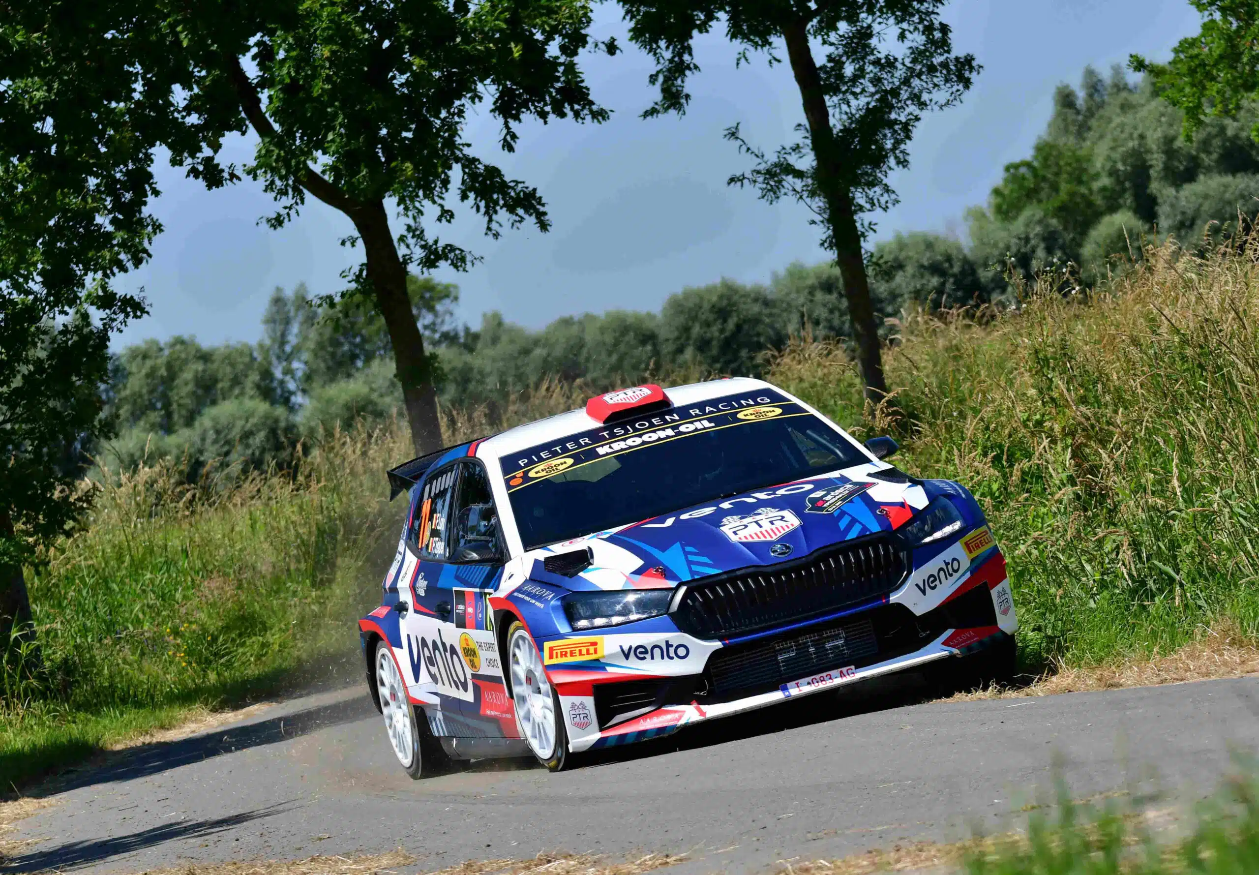 Lire la suite à propos de l’article Ardeca Ypres Rally : Freddy Loix magistral en BRC Master Cup