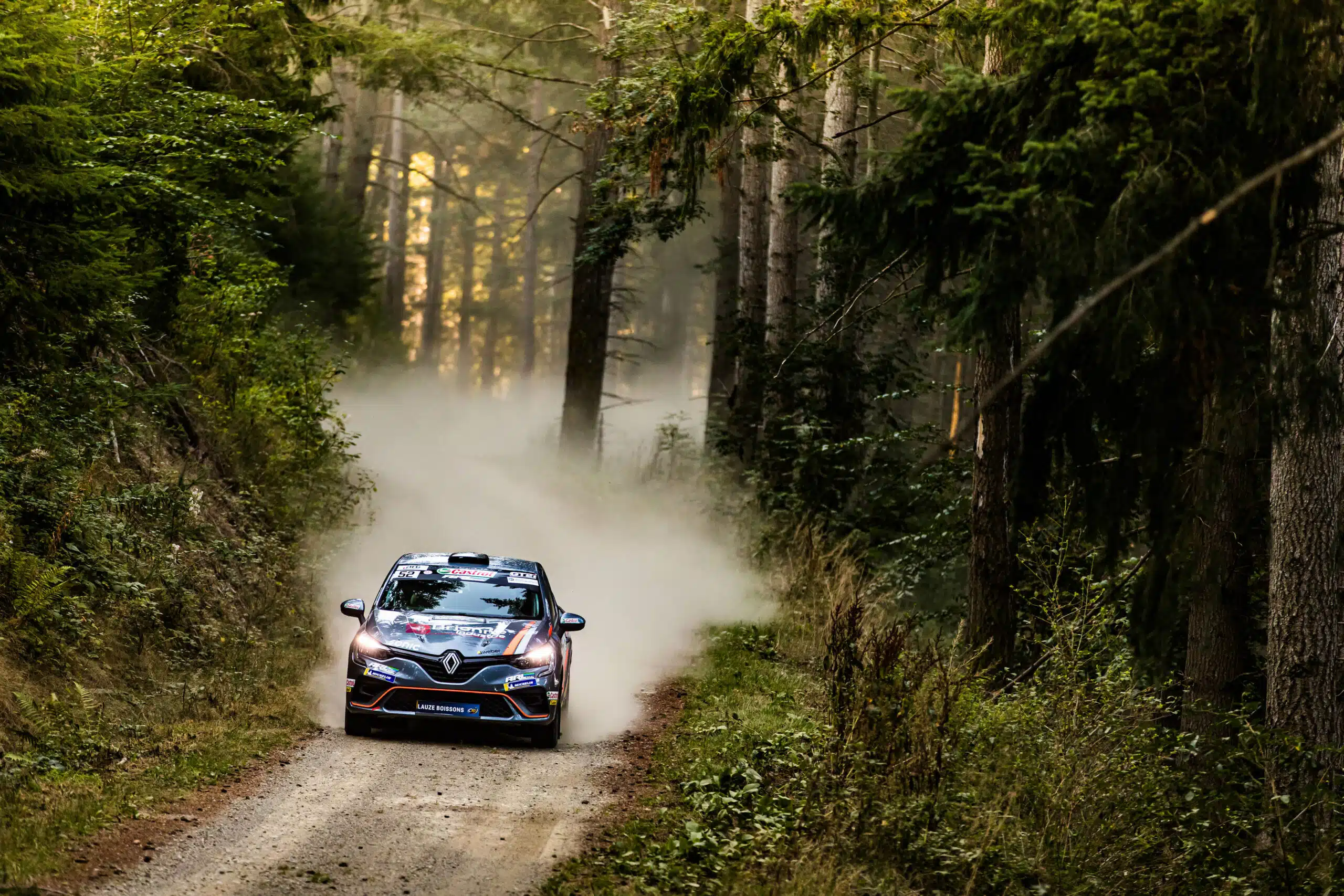 Lire la suite à propos de l’article Une rentrée déjà décisive en Lozère pour le Clio Trophy France Terre ?