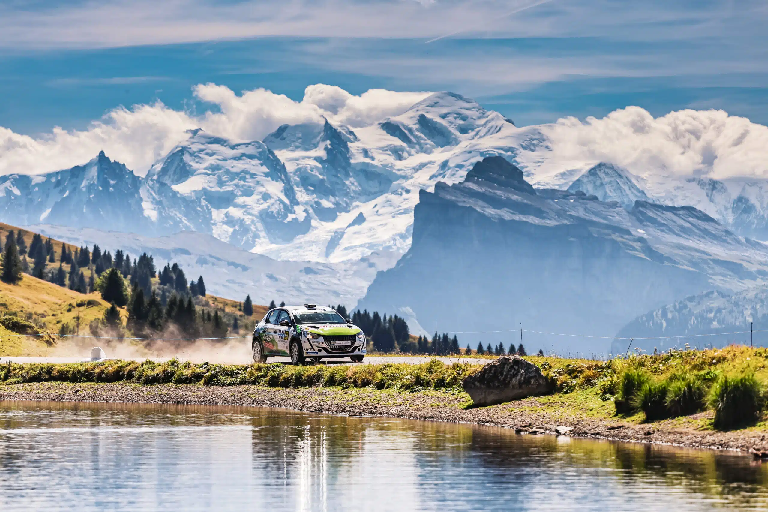 Lire la suite à propos de l’article Stellantis Motorsport Rally Cup 2023 : entre éclosion et confirmation de nombreux talents, la formule de promotion confirme son attraction