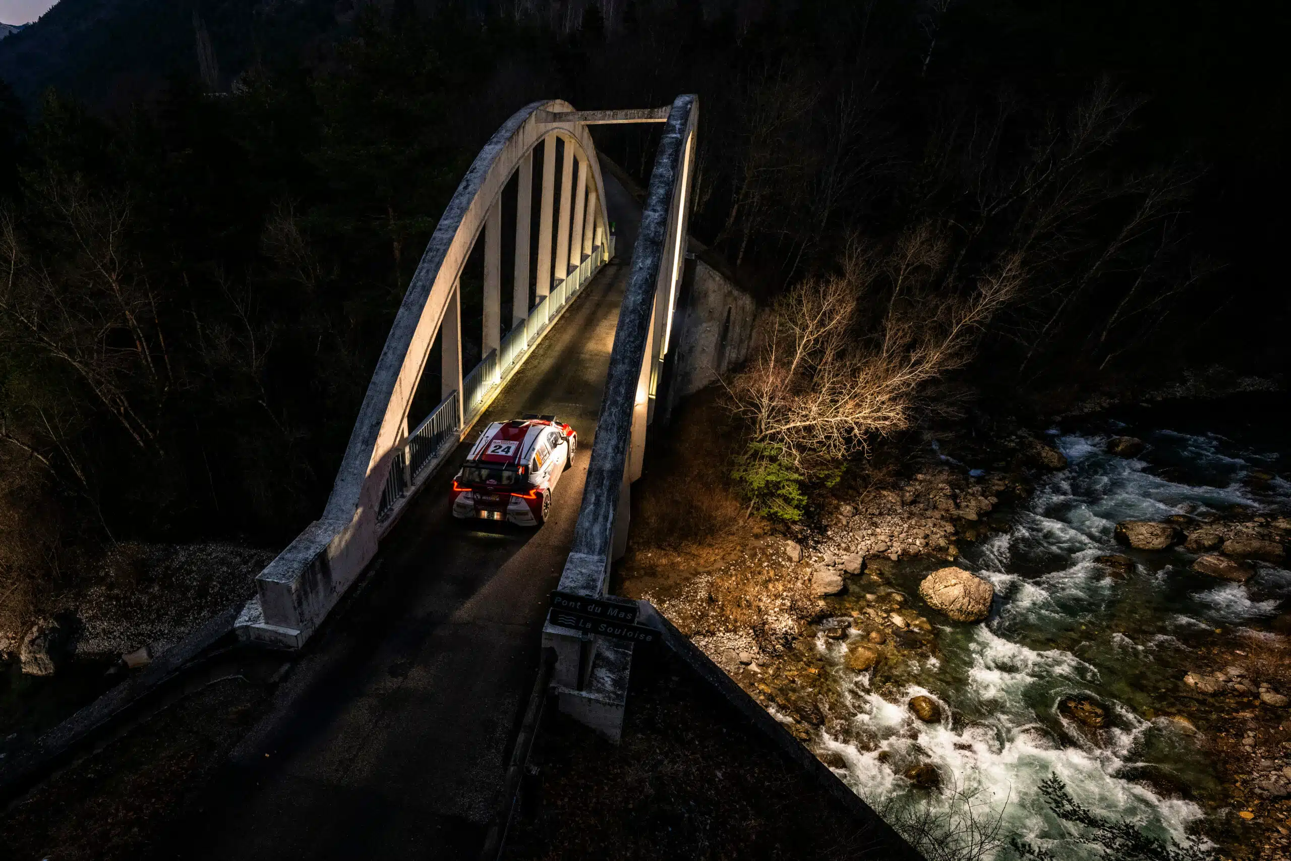 You are currently viewing Nicolas Ciamin stoppe sa saison en WRC2