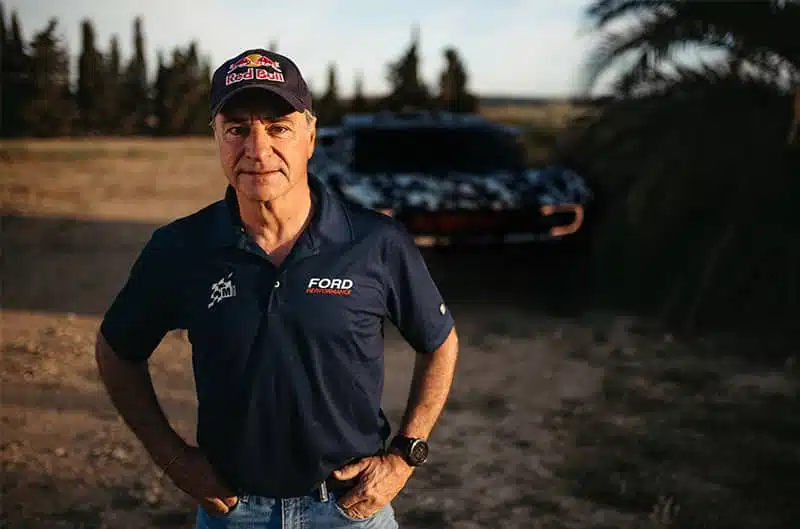 Lire la suite à propos de l’article Carlos Sainz signe chez Ford pour le Dakar 2025