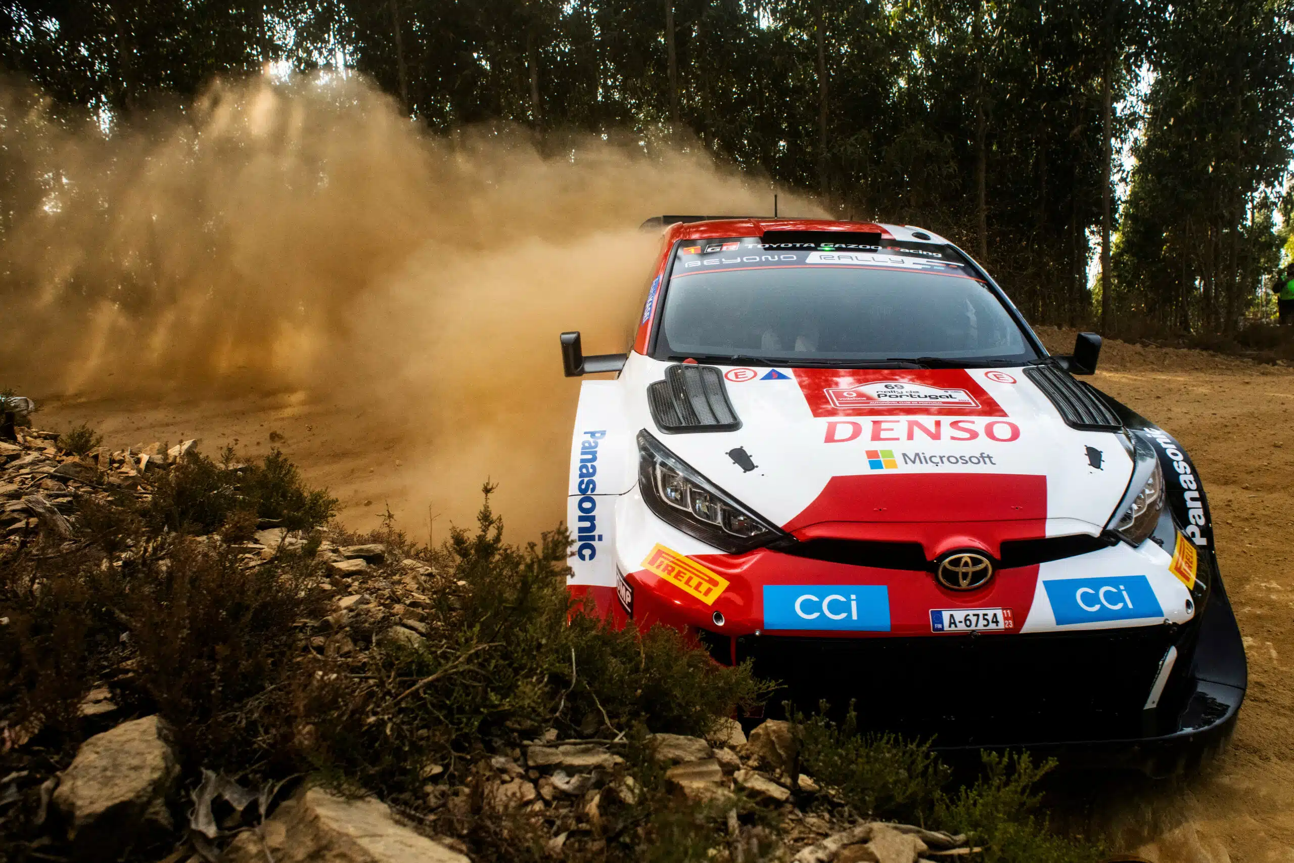 Lire la suite à propos de l’article Kalle Rovanperä : « Peut-être que notre position sur la route pourrait nous aider… »