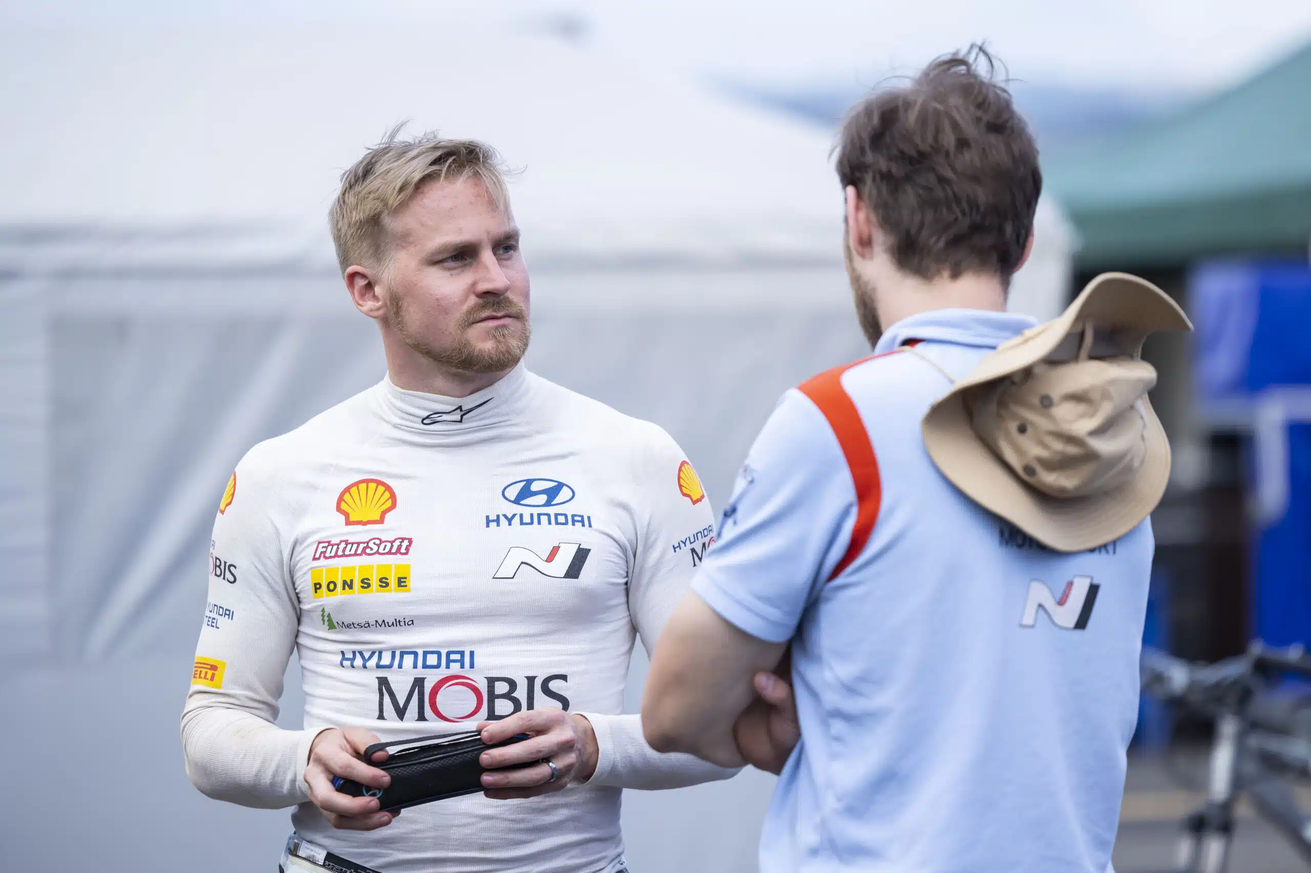 Lire la suite à propos de l’article Esapekka Lappi : « Nous visons le podium, tout est possible sur un rallye comme celui-ci. »