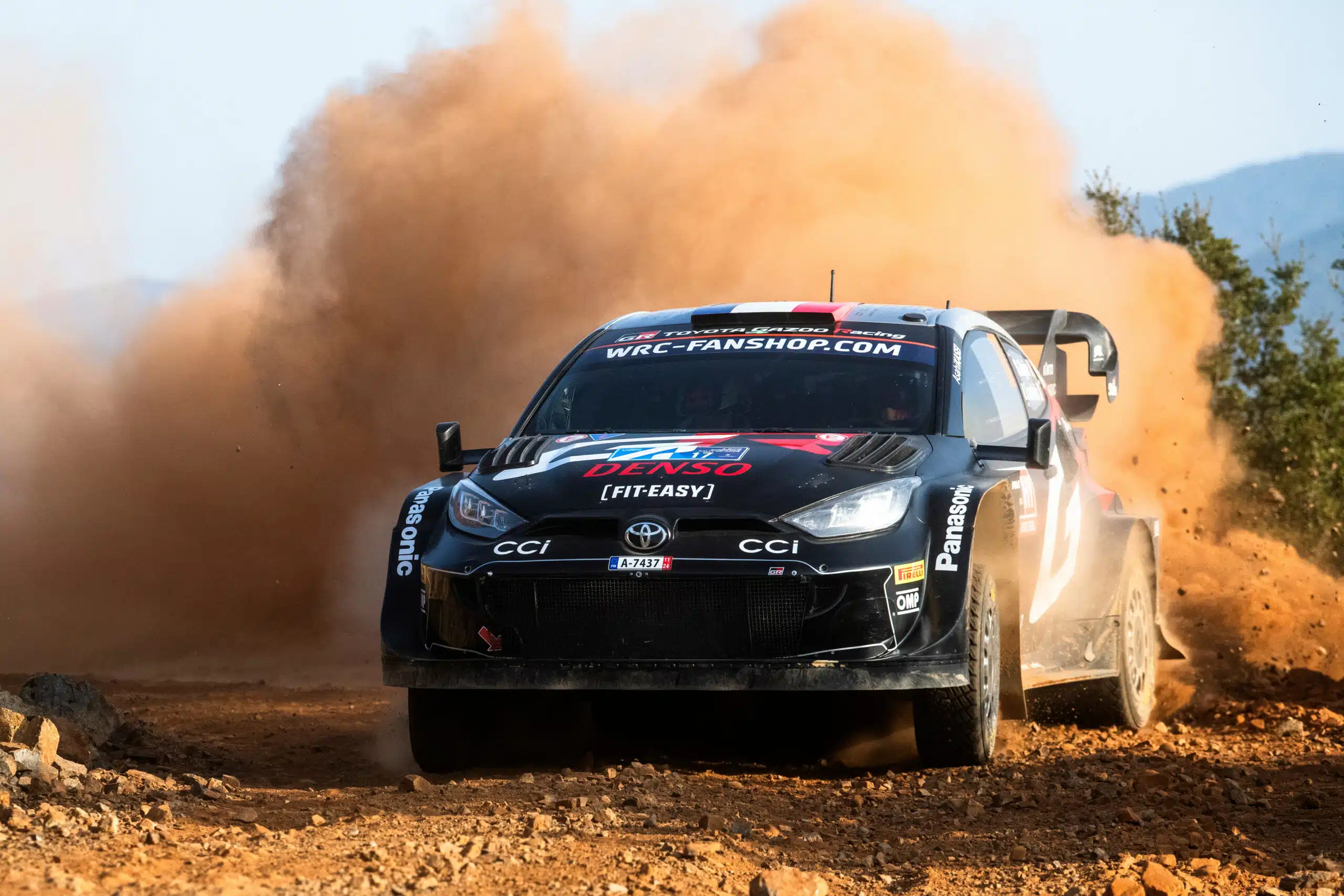 You are currently viewing Sébastien Ogier : « Nous n&rsquo;abandonnerons pas… »