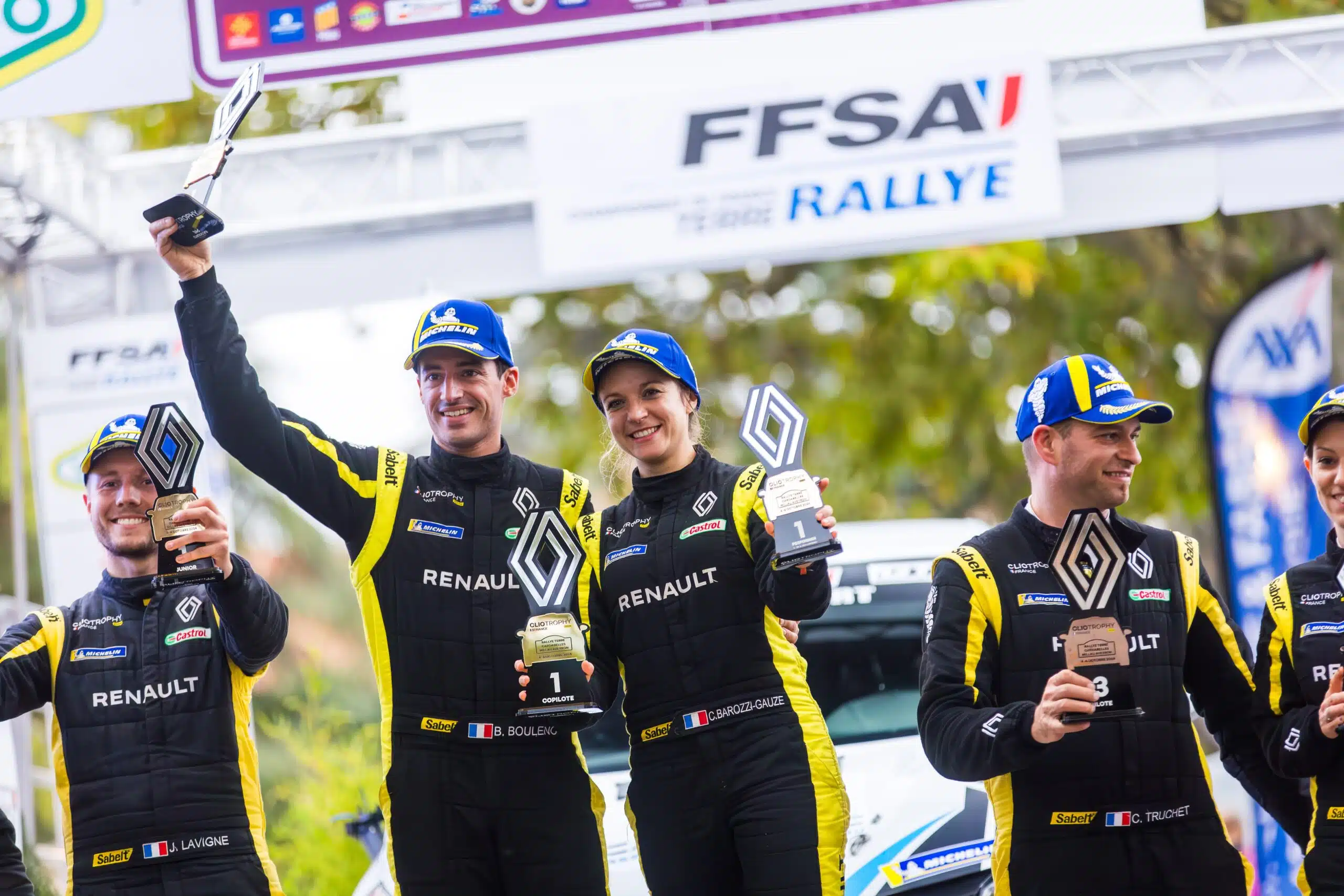 Lire la suite à propos de l’article Clio Trophy France Terre : Boulenc et Fun Meca Sport titrés lors d’un final à rebondissements