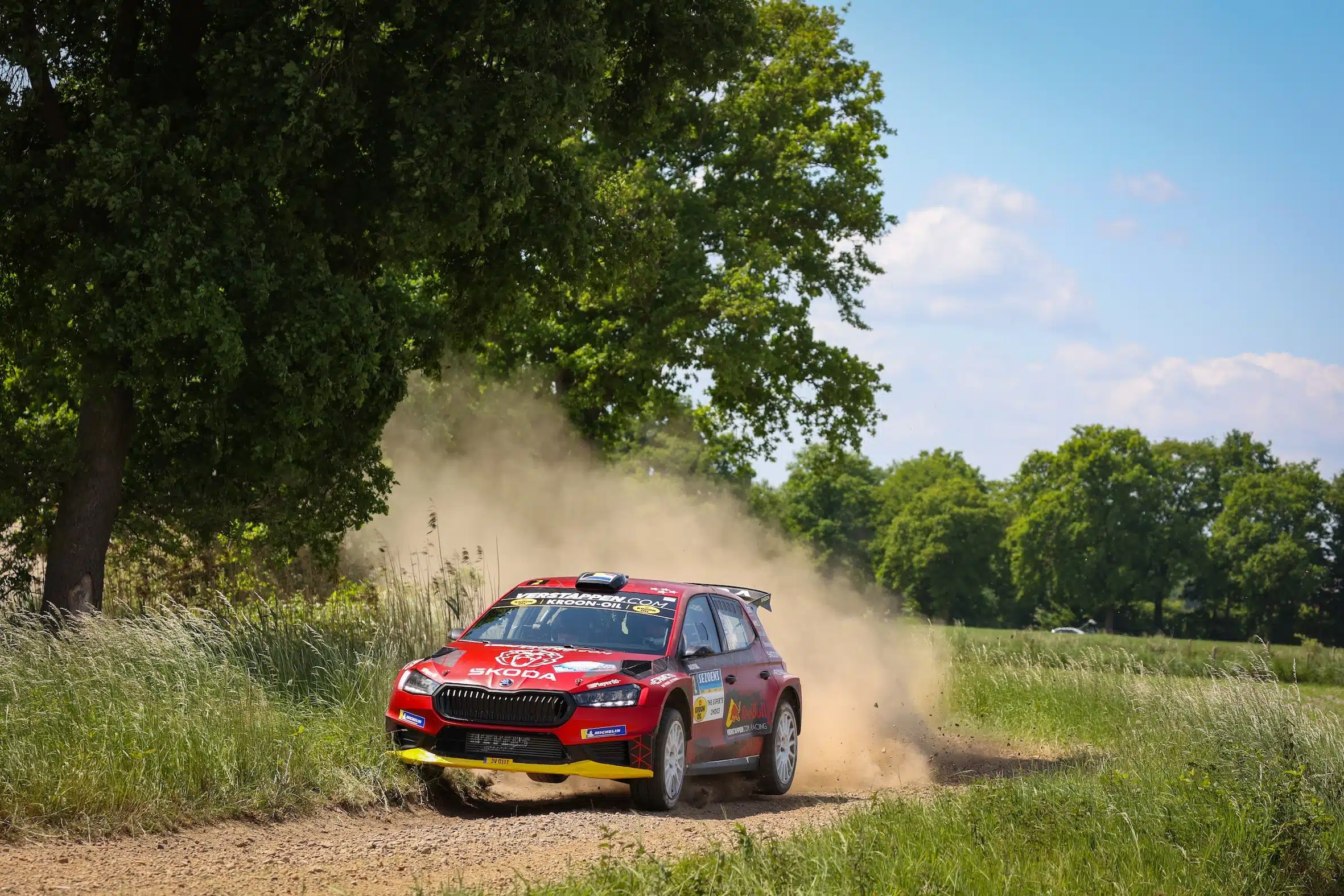 Lire la suite à propos de l’article Jos Verstappen magistral sur la terre de Bocholt