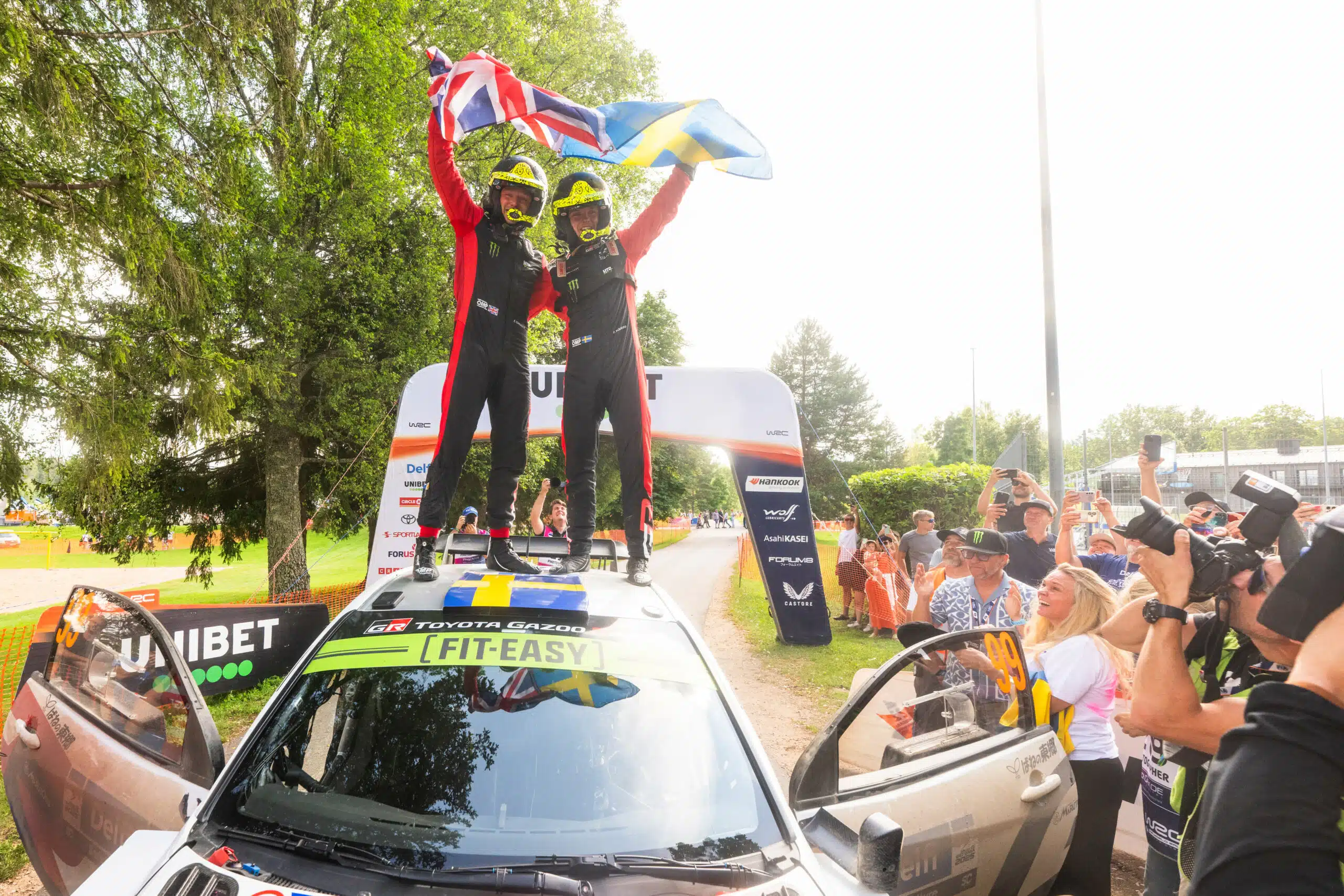 Lire la suite à propos de l’article Oliver Solberg : « Ce week-end a été incroyable…. »