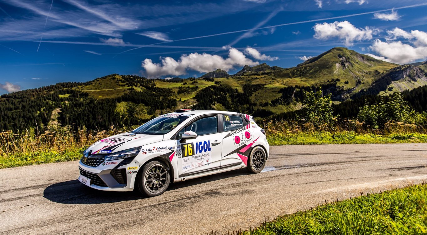 Lire la suite à propos de l’article Clio Trophy France Asphalte : Cap vers les sommets