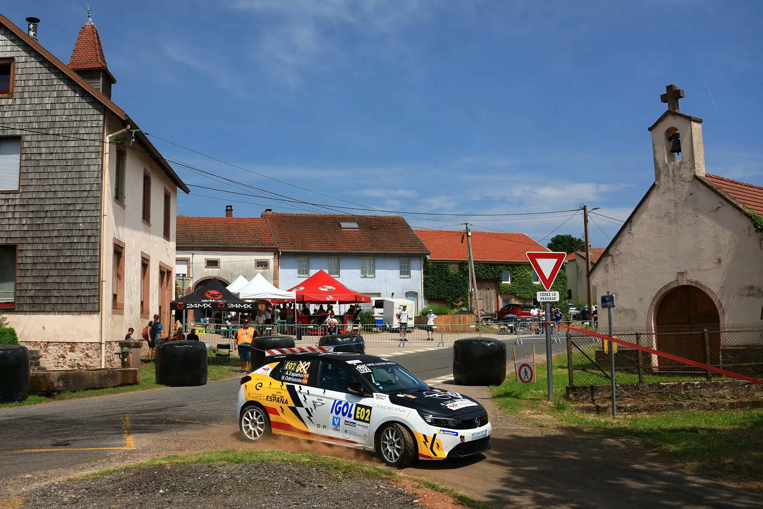 Lire la suite à propos de l’article L’ADAC Opel Electric Rally Cup ‘powered by GSE’ entame la seconde moitié de sa saison 2025