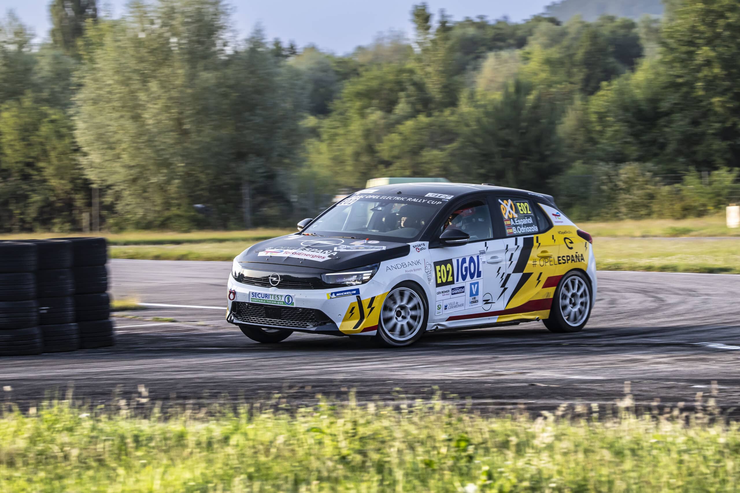 Lire la suite à propos de l’article Avant-dernière manche de l&rsquo;ADAC Opel Electric Rally Cup « powered by GSE »