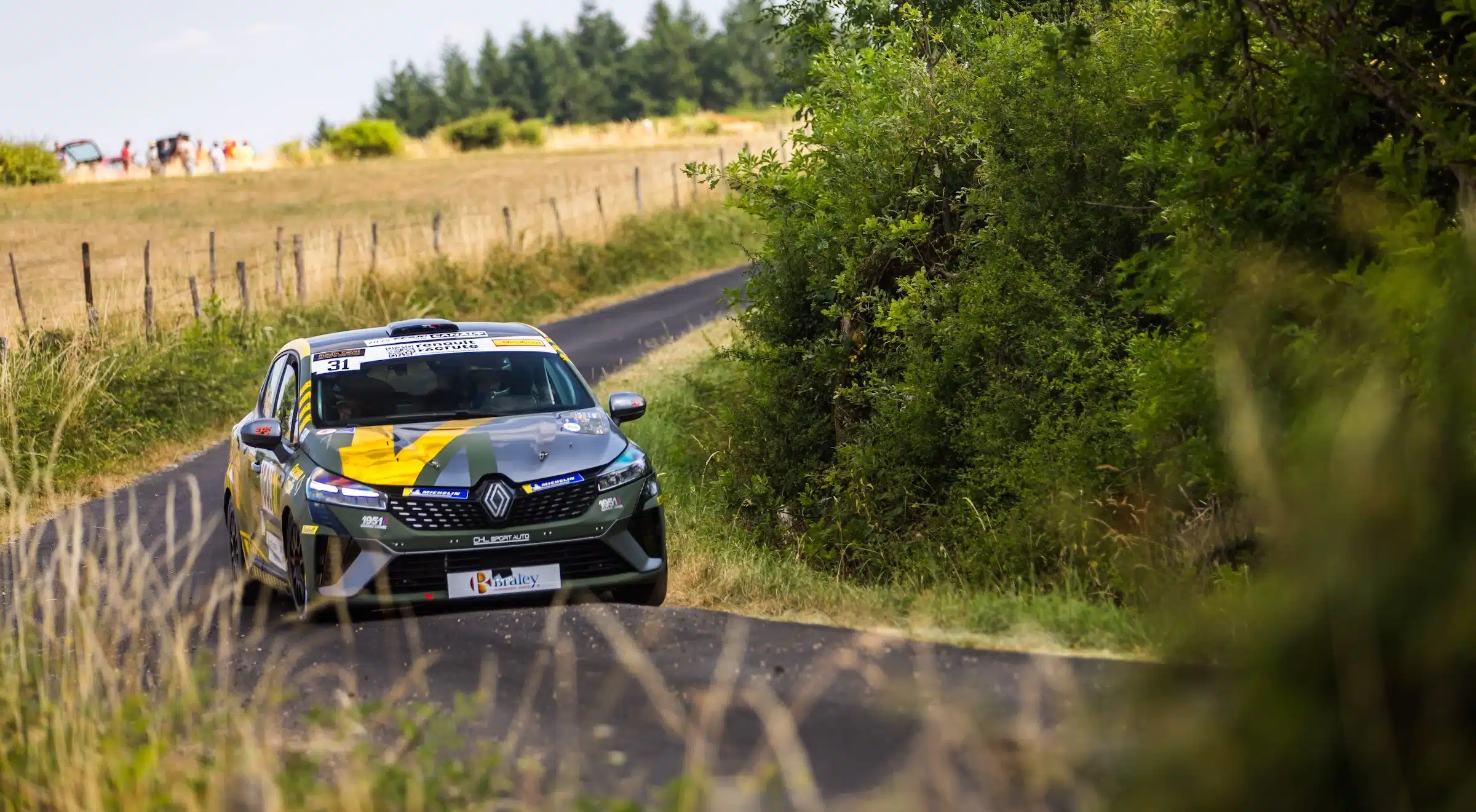 Lire la suite à propos de l’article Clio Trophy France Asphalte : Cœur de France, cœur de batailles