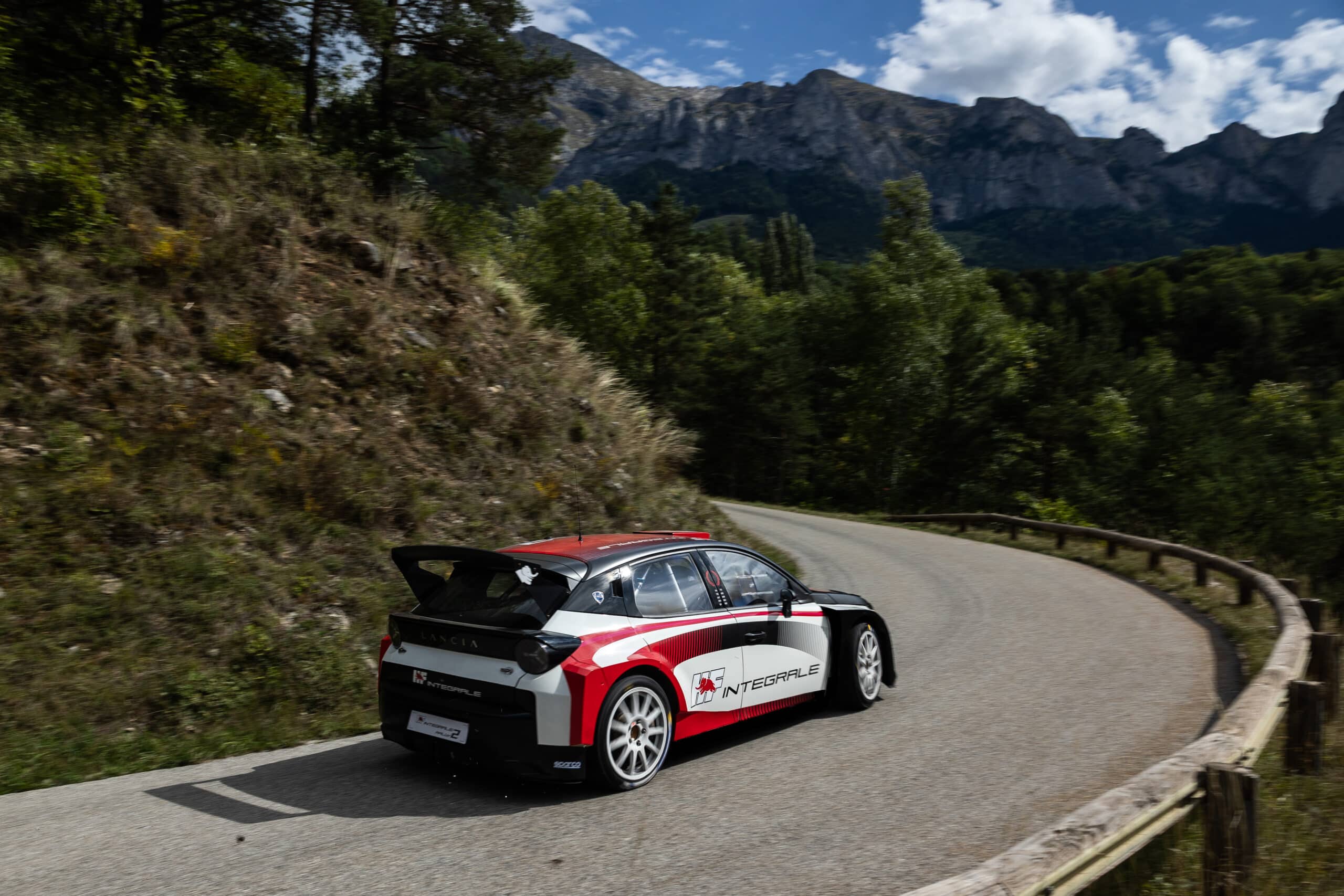 Lire la suite à propos de l’article Lancia Corse au Rallye de Croatie en quête de confirmations en Championnat du Monde des Rallyes